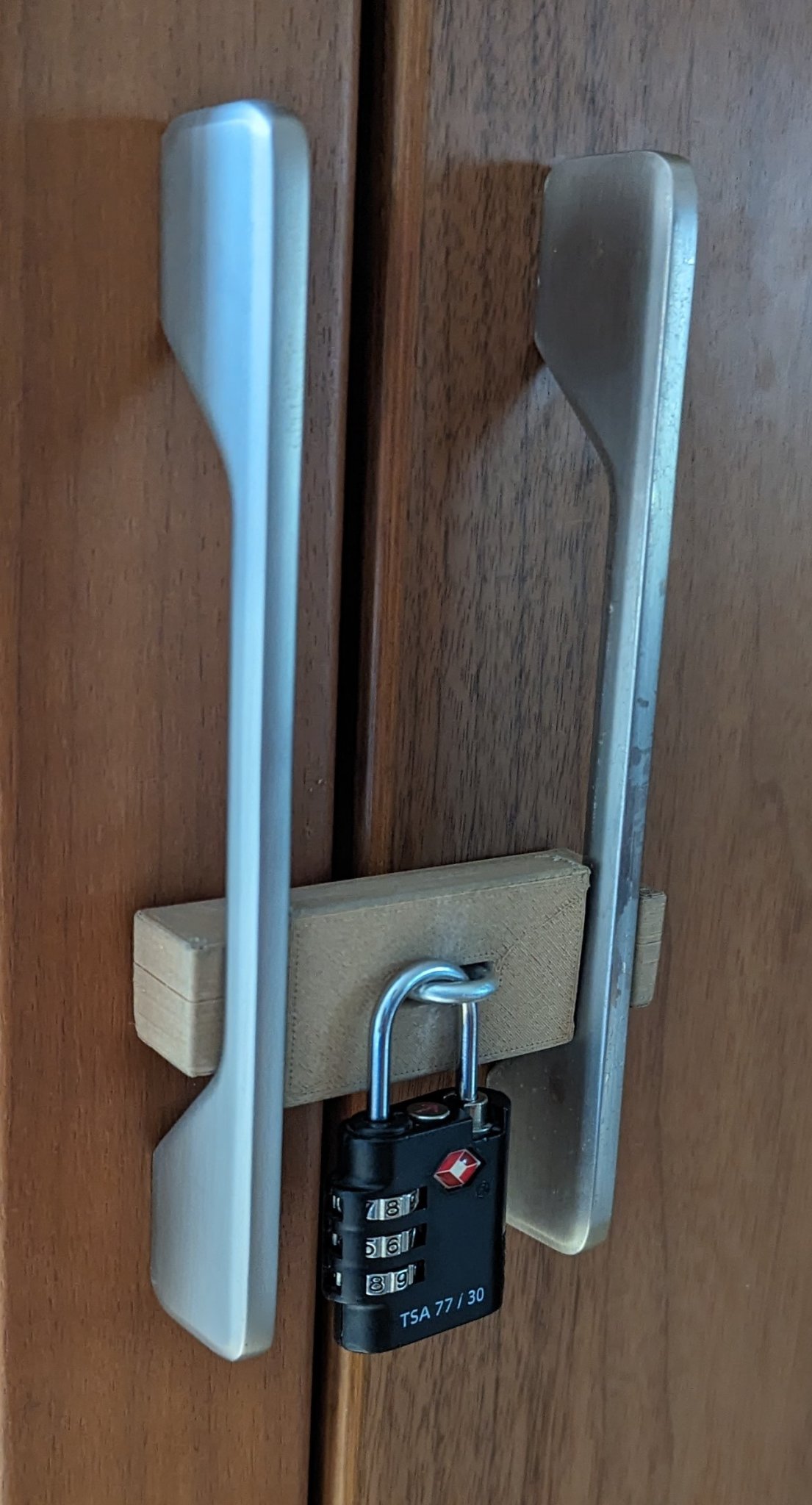 Tiêu đề Chốt tủ tham số Tóm tắt Chốt đơn giản để khó