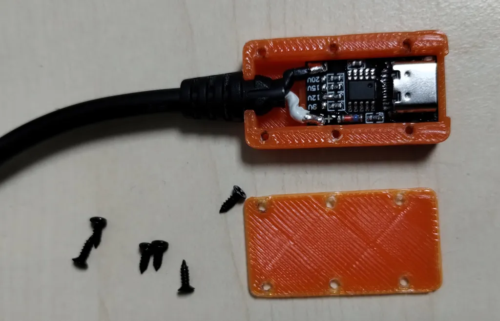 Tiêu đề USBC Trigger CTP9 Tóm tắt Hộp đựng bảng kích hoạt US