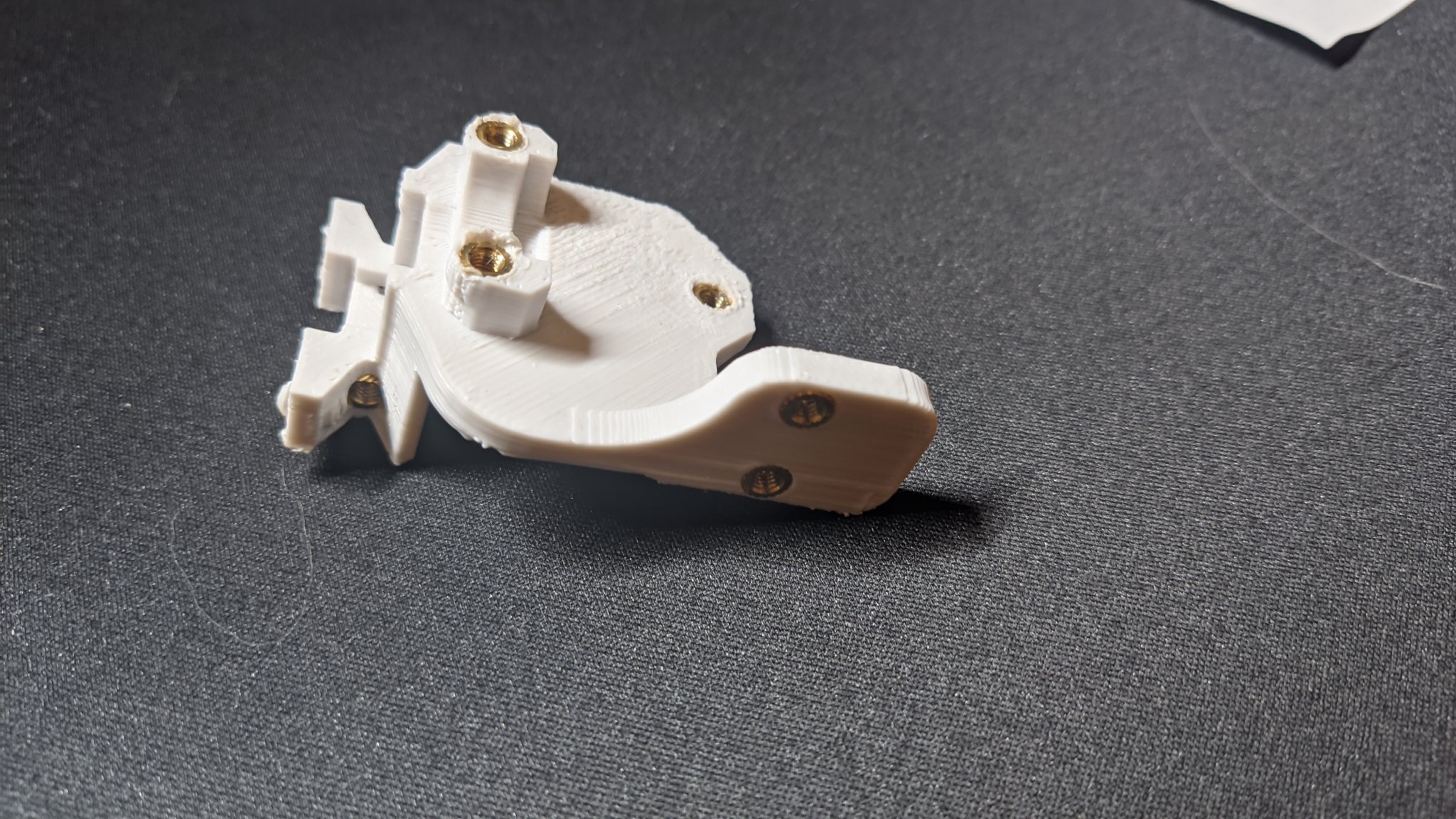 Tiêu đề Rookery 5015 cho khối máy sưởi núi lửa điên cuồng NF c