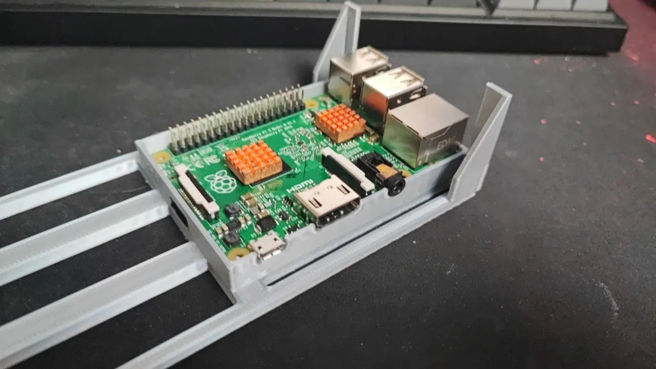 Raspberry Pi 2/3 blade for Modular 19" Rack Mount