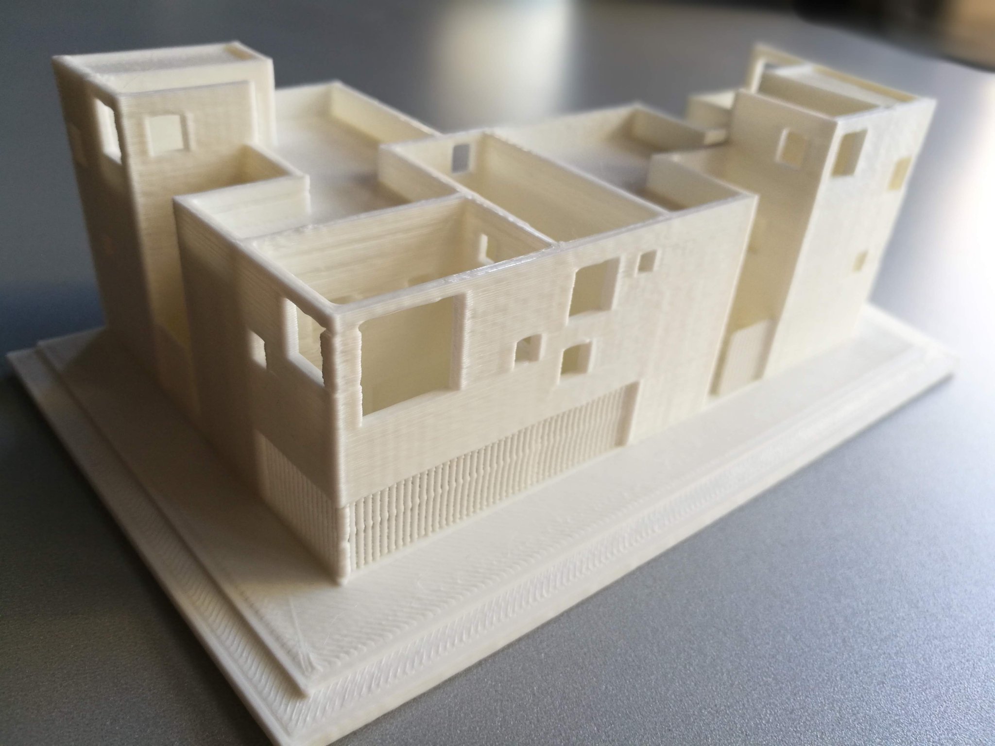 Tiêu đề 2 VIVIENDAS UNIFAMILIARES Tóm tắt Maqueta de proyecto de 2 viv