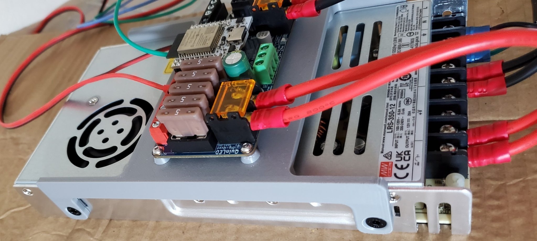 Tiêu đề Ngàm QuinLED-Dig-Quad MW-LRS-350 Tóm tắt Ngàm QuinLED-Dig-Qu