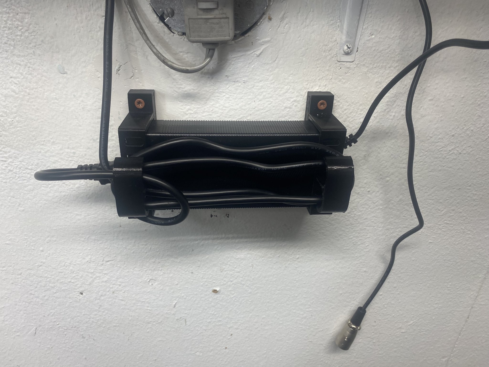 Thicker base Juiced Bikes charger brackets