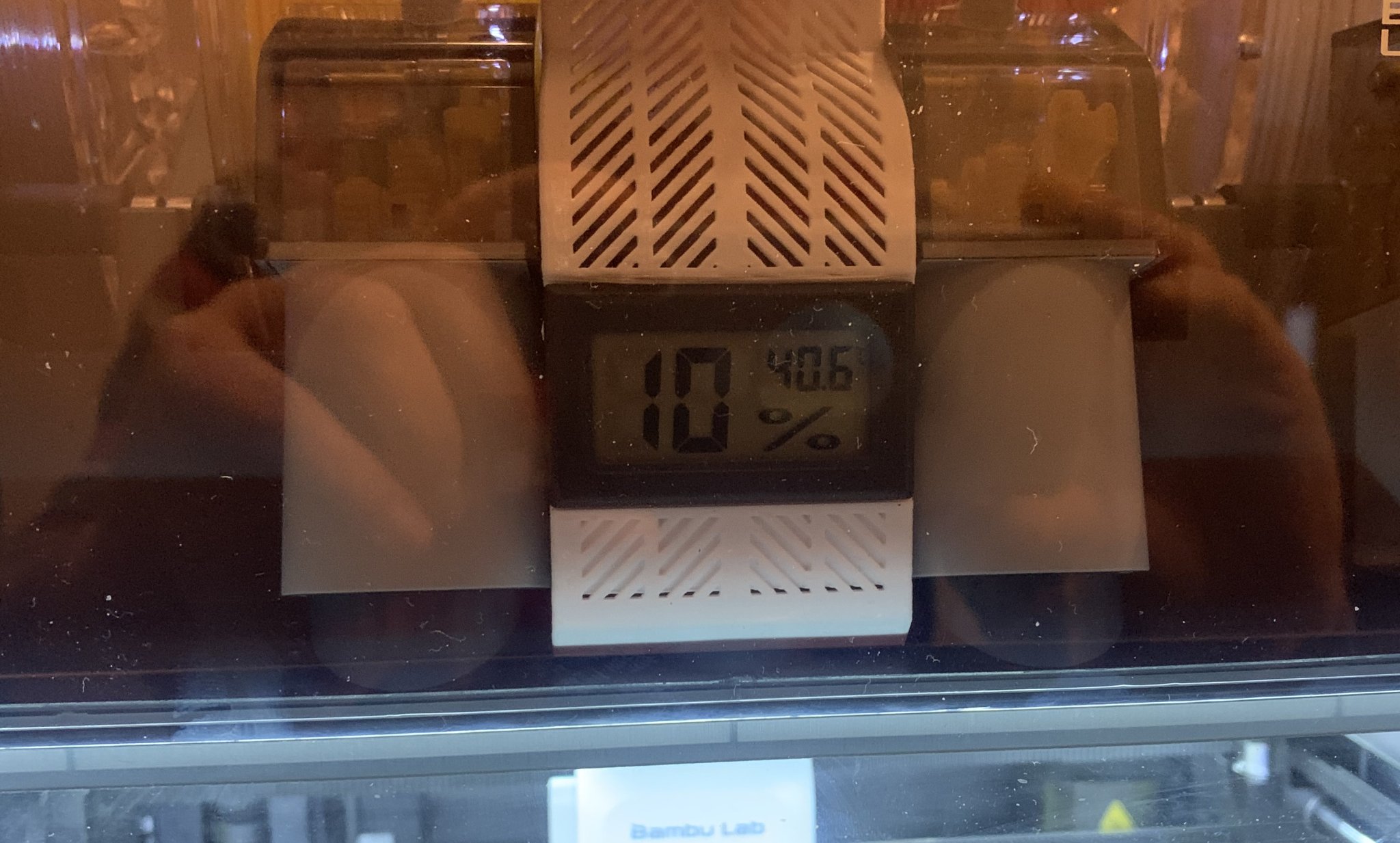 Khung đơn giản để hong khô silica gel đã qua sử dụng