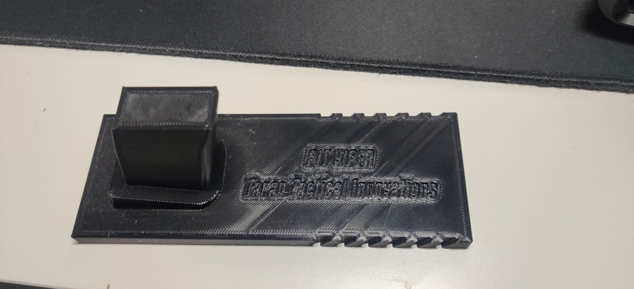 Airsoft Pit Viper Hi-Capa Display Stand