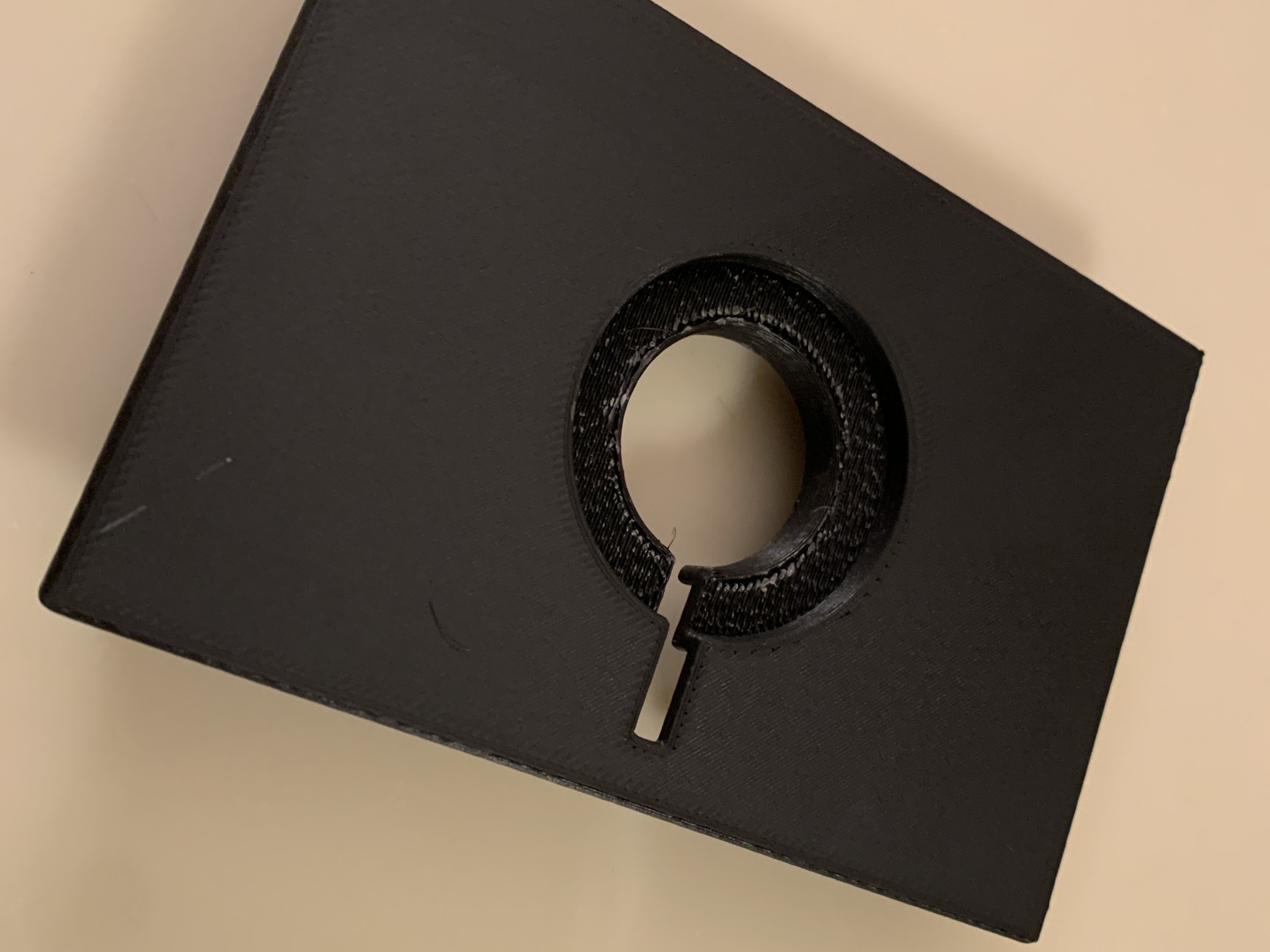 Đế Sạc MagSafe iPhone Cho Hộc Console Xe Mazda CX5