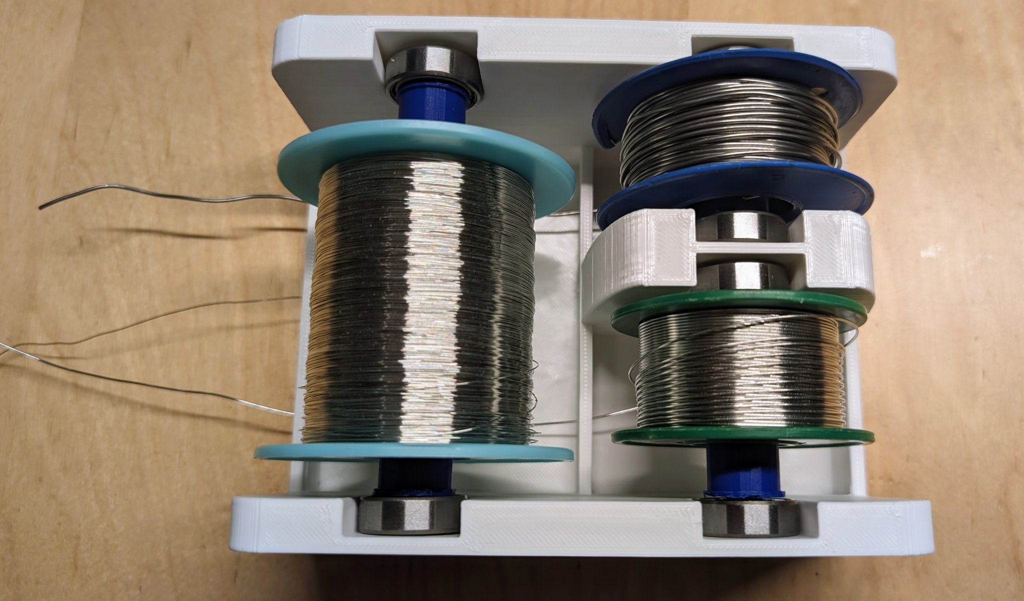 Tiêu đề Trạm giữ hàn nhiều cuộn Tóm tắt Giá đỡ hàn cho