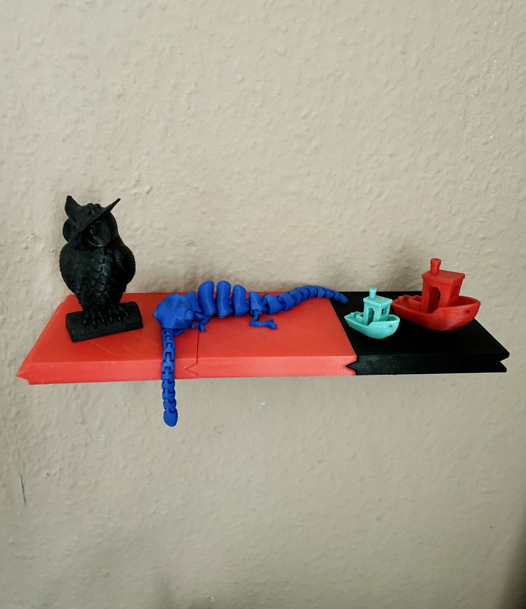 Customizable Display Shelf_no supports needed