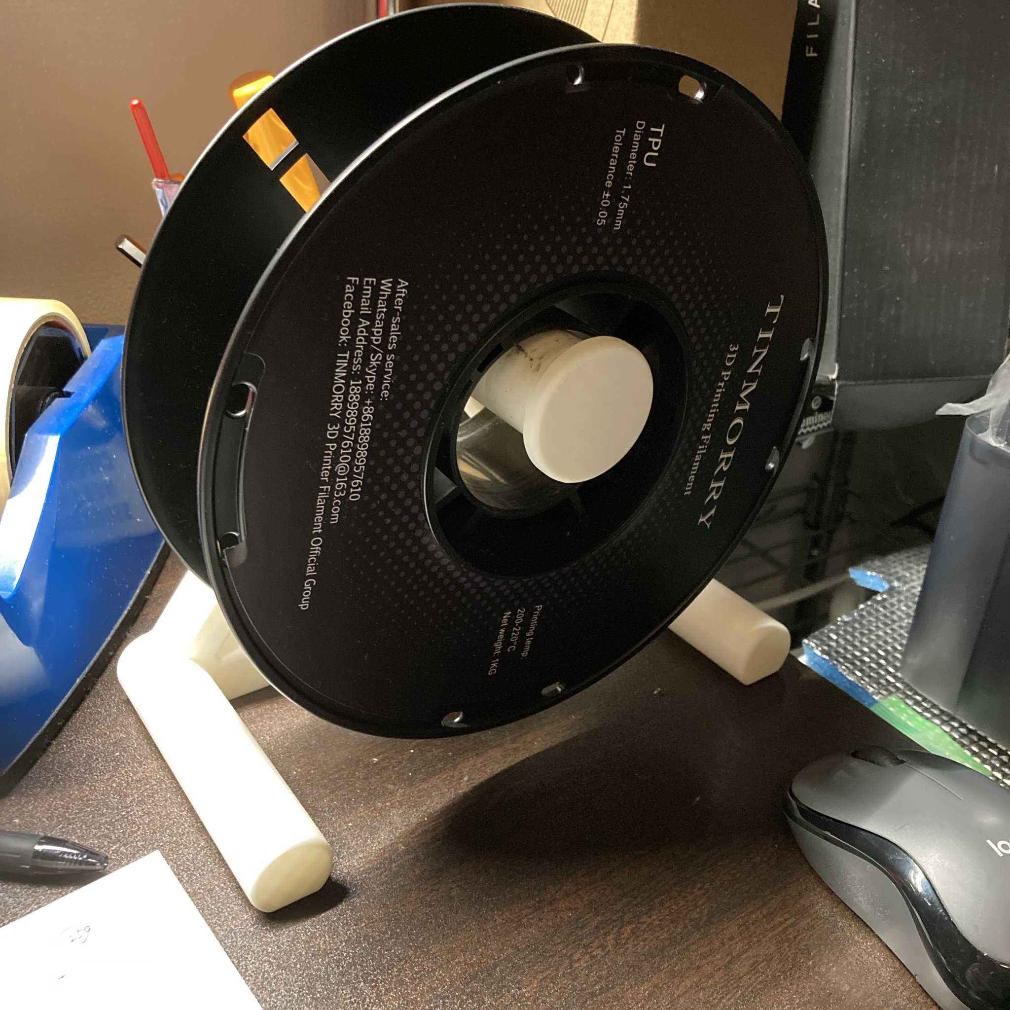 Giá đỡ cuộn dây in 3D tiện lợi, không cần lắp ráp