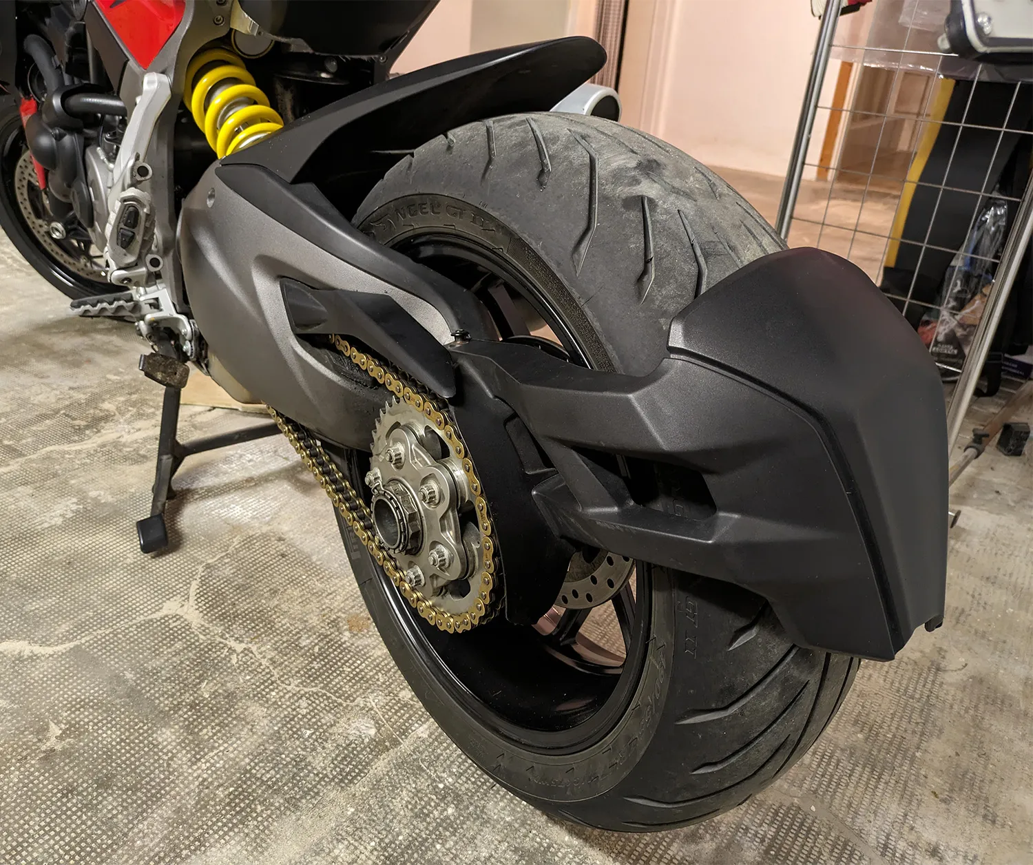 Tiêu đề Chain Guard - Ducati Multistrada 1260 Tóm tắt Thay thế tấm