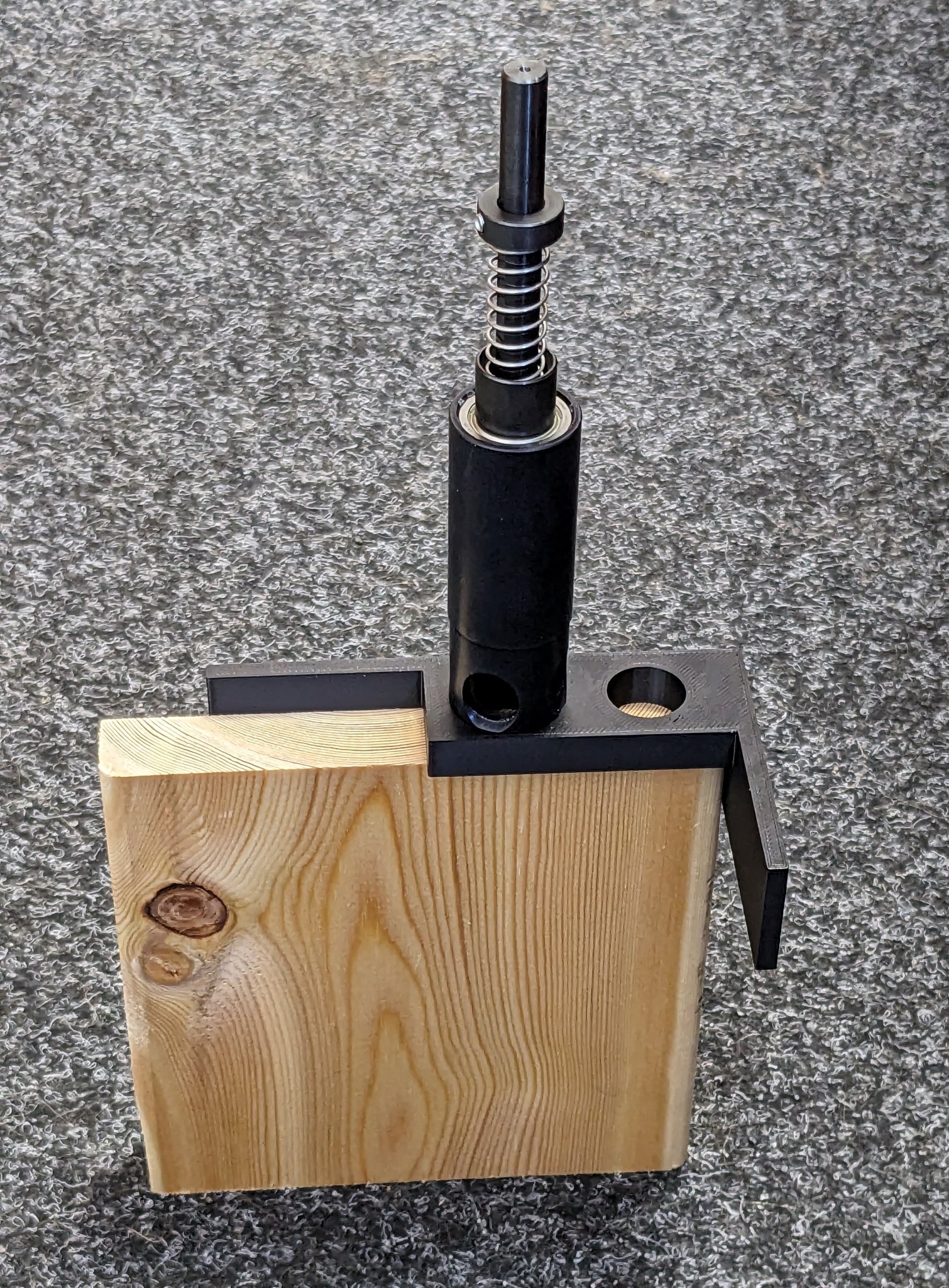 Tiêu đề Šablona pro vrtání otvorů na čepy pomocí vřetena Ø 18 mm T