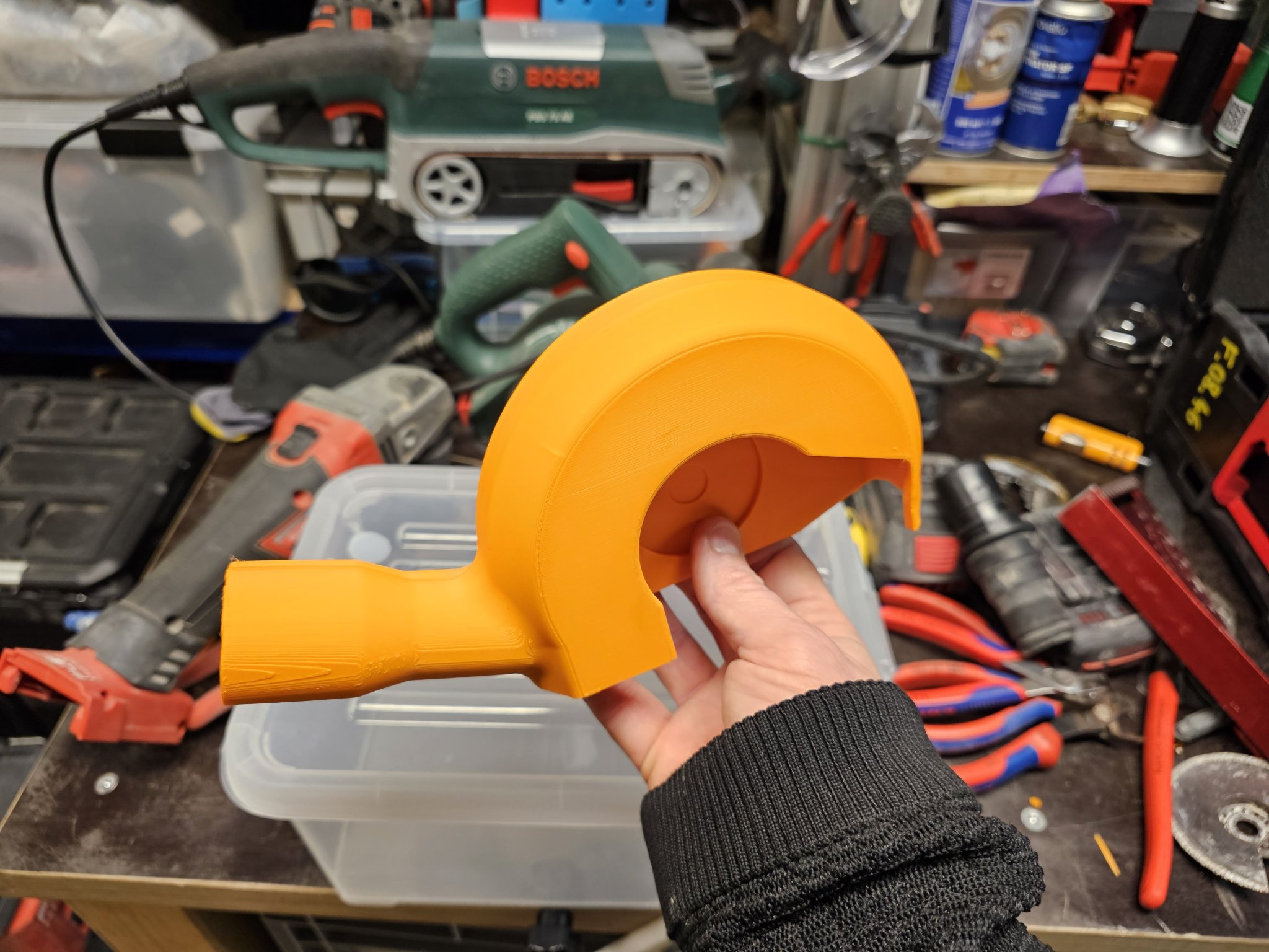 Phụ kiện hút bụi cho máy mài góc Milwaukee M18 FSAG