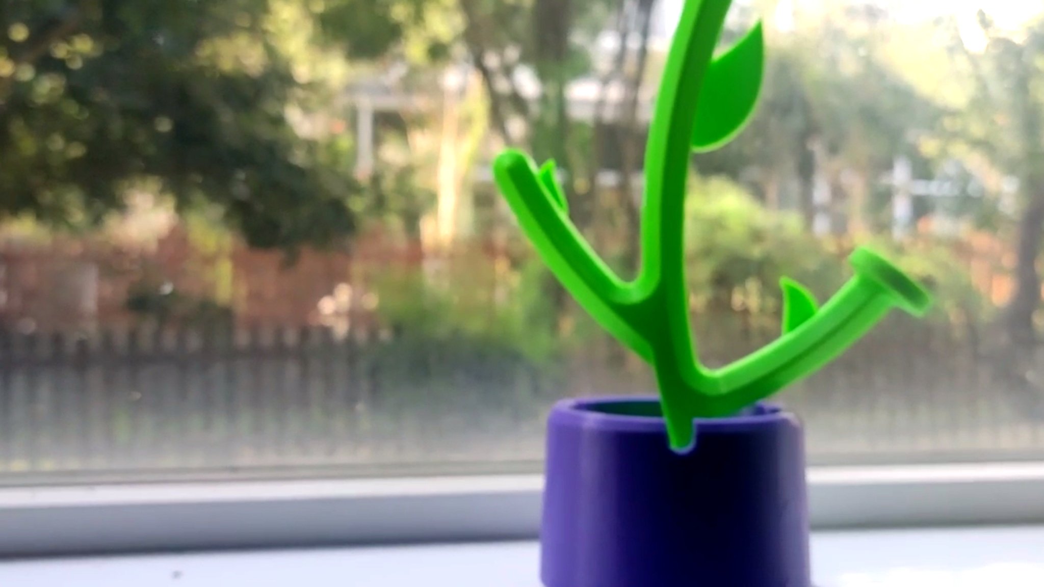 Tiêu đề Bình giữ nhiệt Moka Gạt tàn Tóm tắt Một chiếc gi