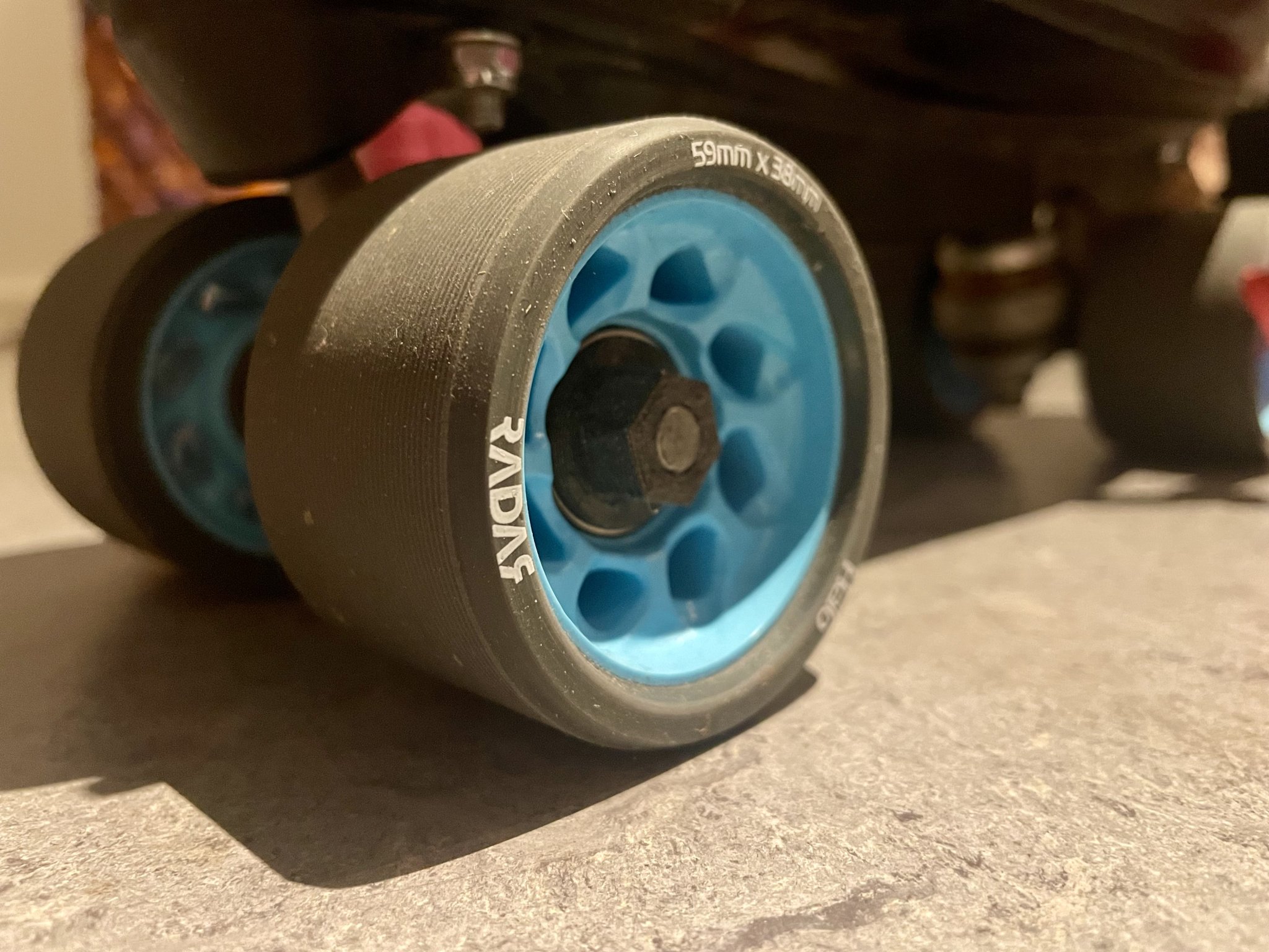 Tiêu đề Đai ốc trục trượt patin cho bánh xe Tóm tắt Đai ốc