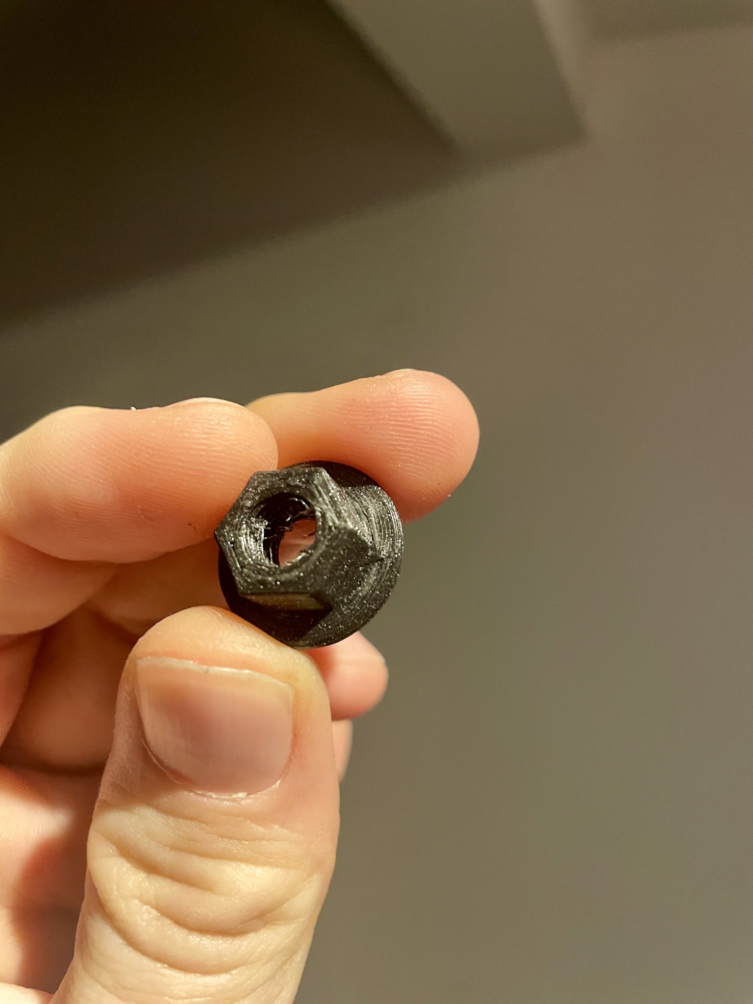 Tiêu đề Đai ốc trục trượt patin cho bánh xe Tóm tắt Đai ốc