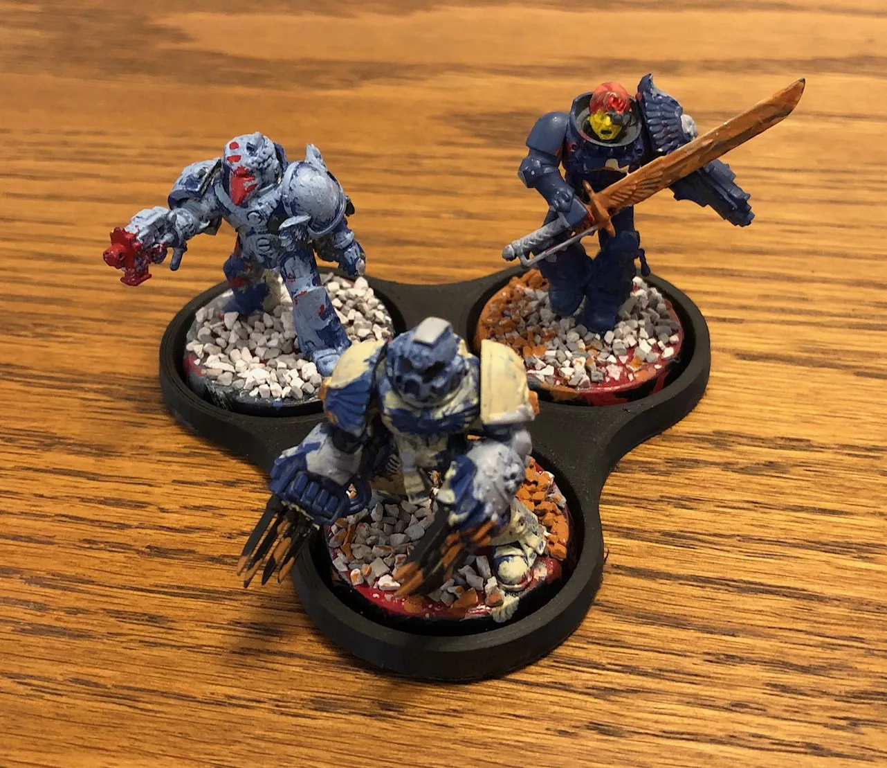 Đế Lính 3 Con x3 - Đường Kính 32mm - Warhammer / D&D