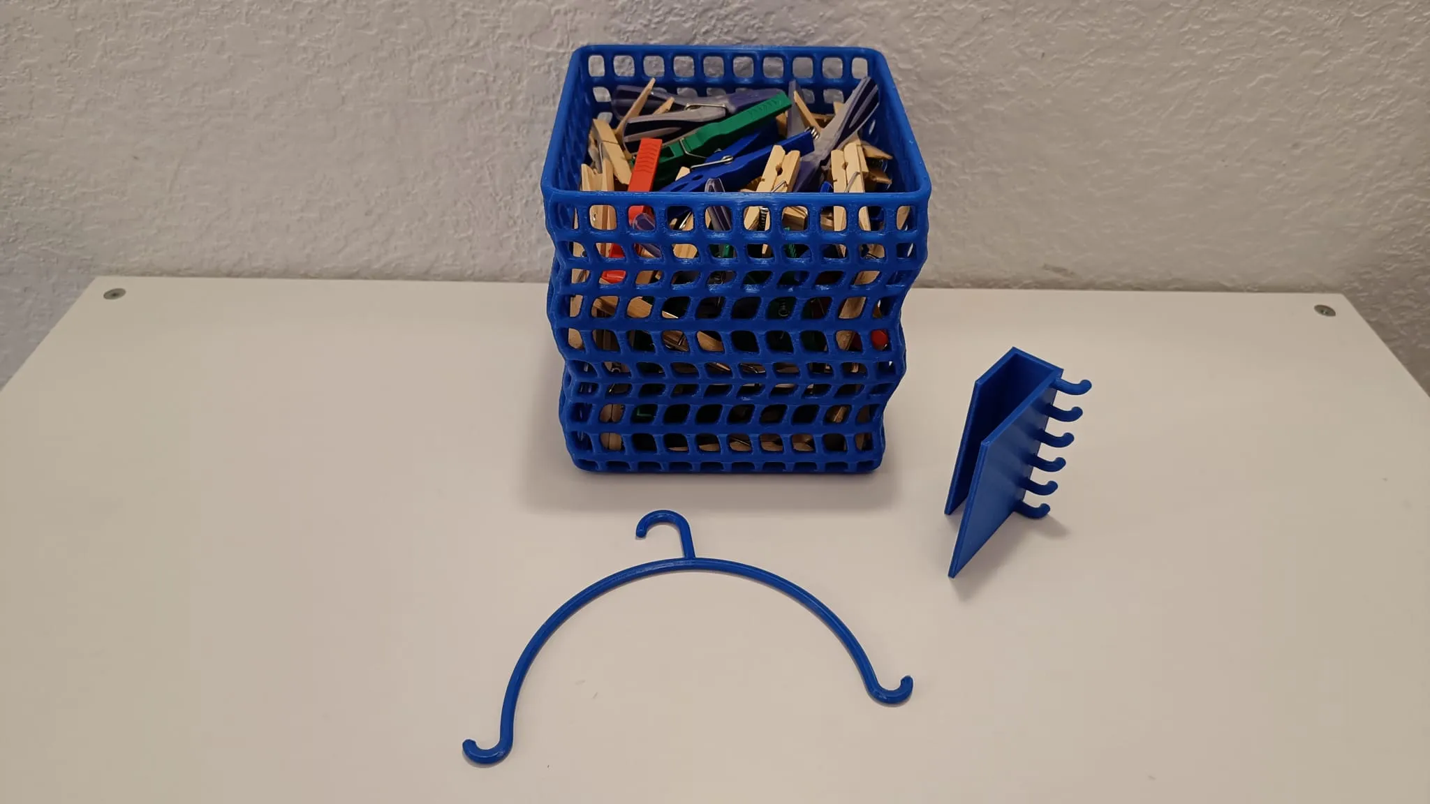 Tiêu đề Giỏtúi kẹp quần áo có giá đỡ và móc treo Tóm tắ