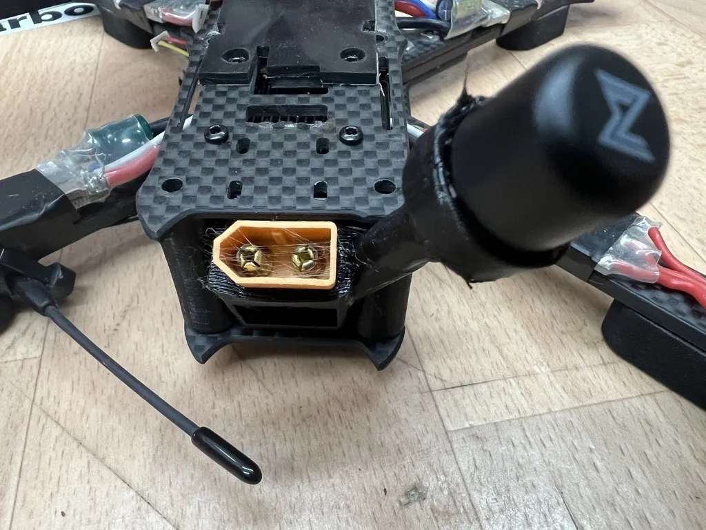 Tiêu đề iflight Lawson Battle Axe Walksnail Antenna Mount Pro Kit Tóm tắ