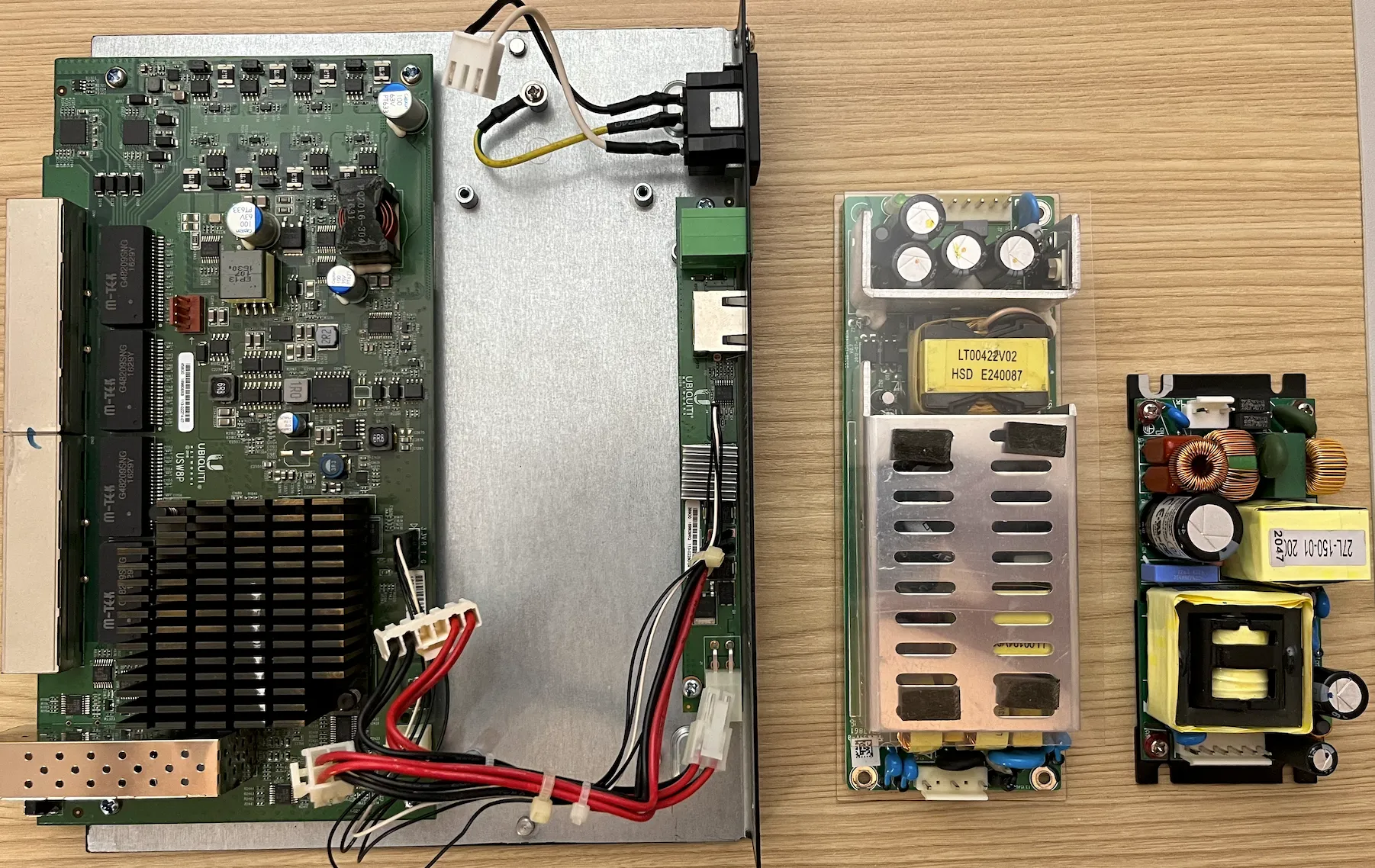 Tiêu đề Bộ chuyển đổi nguồn thay thế Ubiquiti EdgeSwitch Tóm t