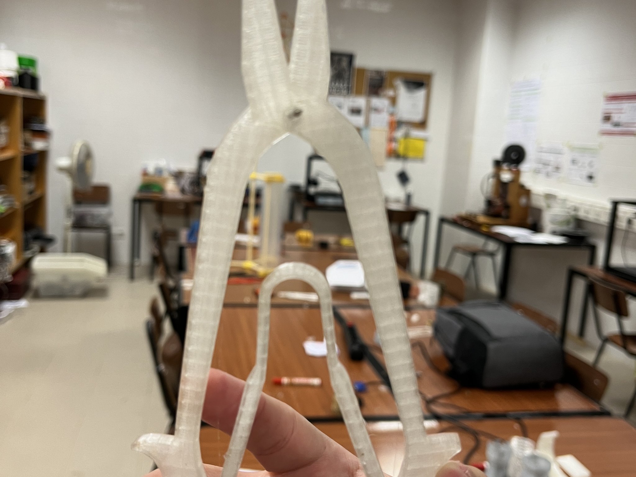 Pliers/Scissor modification made for DI3D