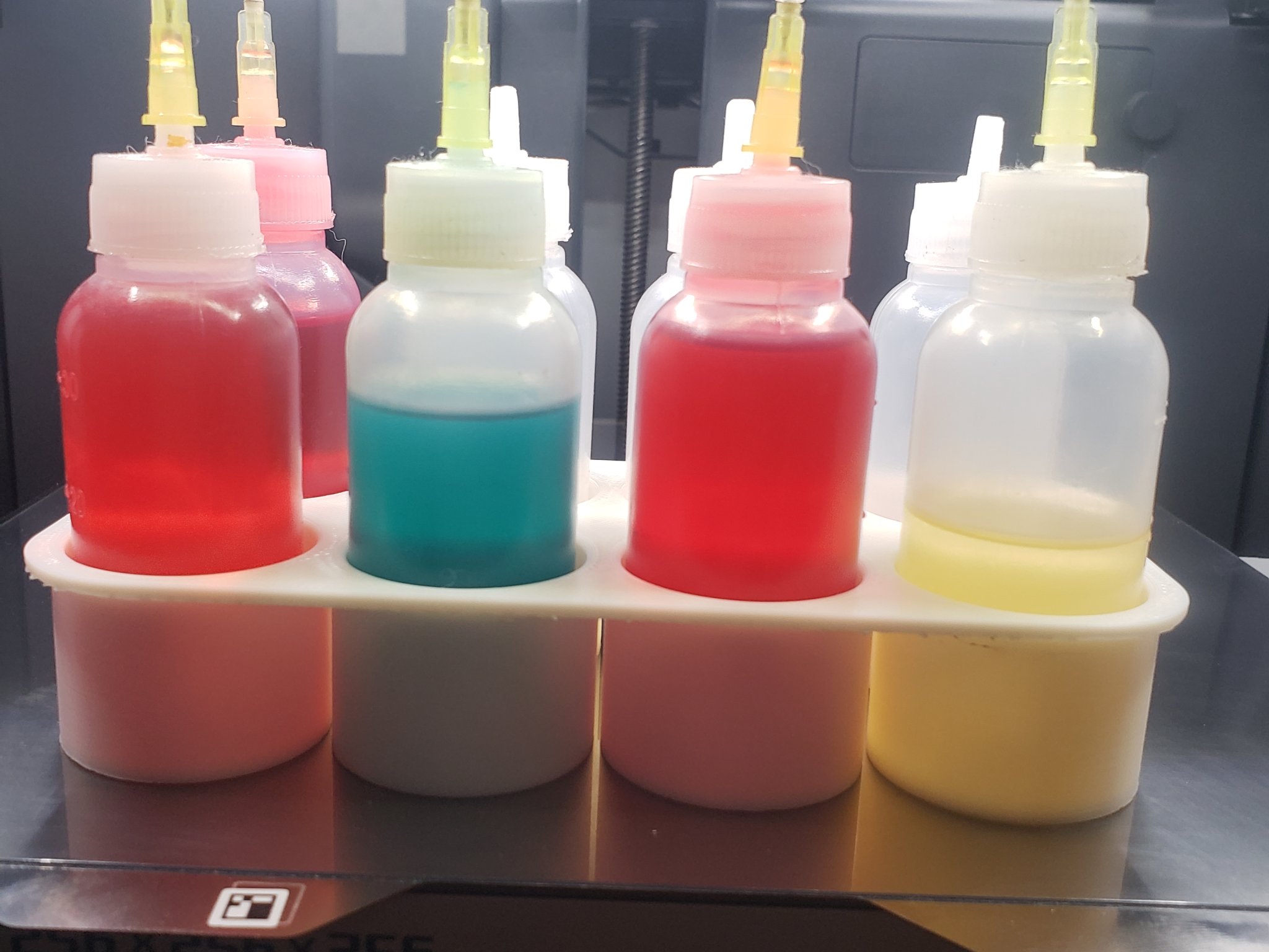 Kệ đựng chai dầu súng 30ml