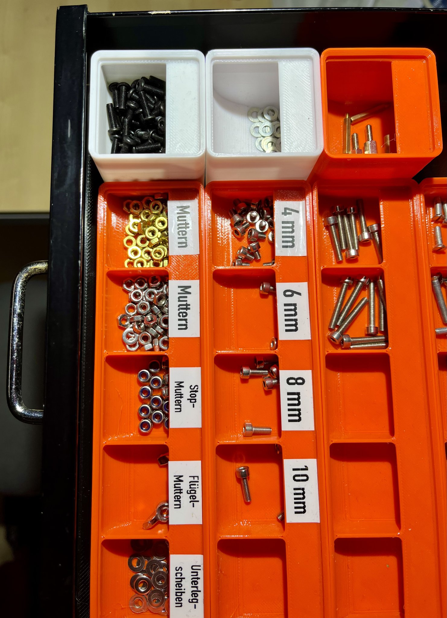 Tiêu đề Đế Gridfinity cho tủ ngăn kéo Bisley Tóm tắt Đế Grid