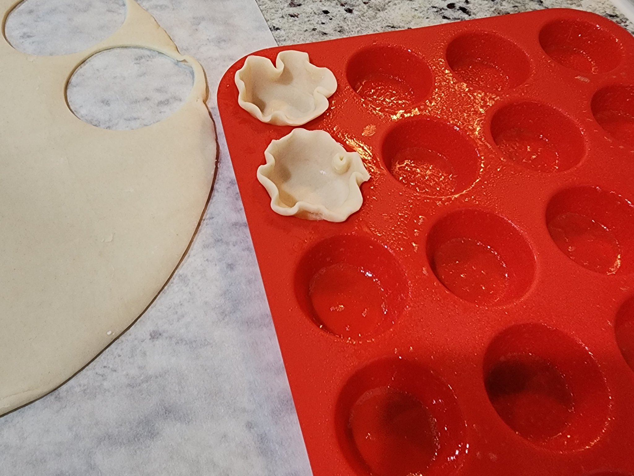 Tiêu đề Máy cắt bột làm bánh mini Tóm tắt Máy cắt bột bán