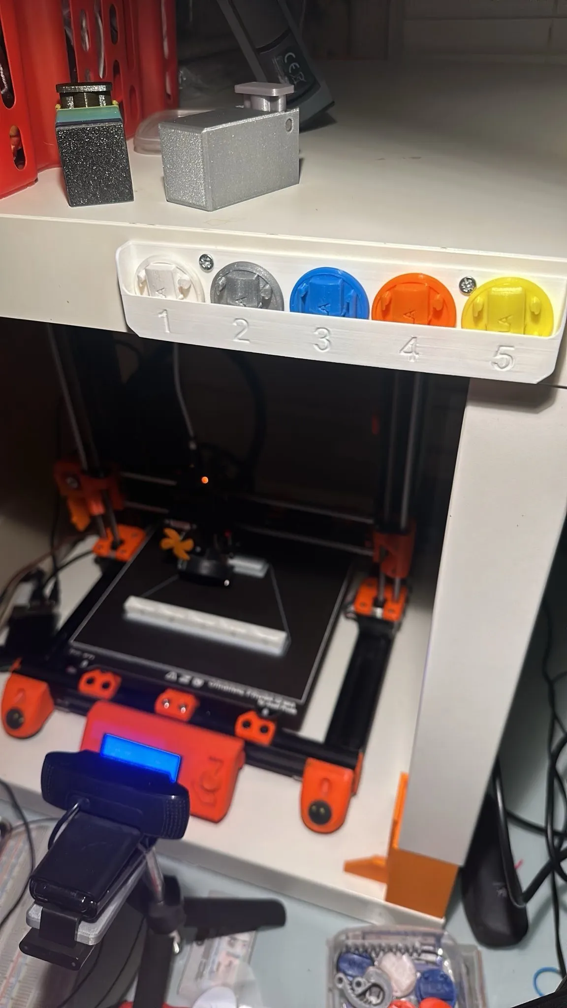 Tiêu đề Giá đỡ nắp dây tóc cho dây tóc được nạp trong MMU