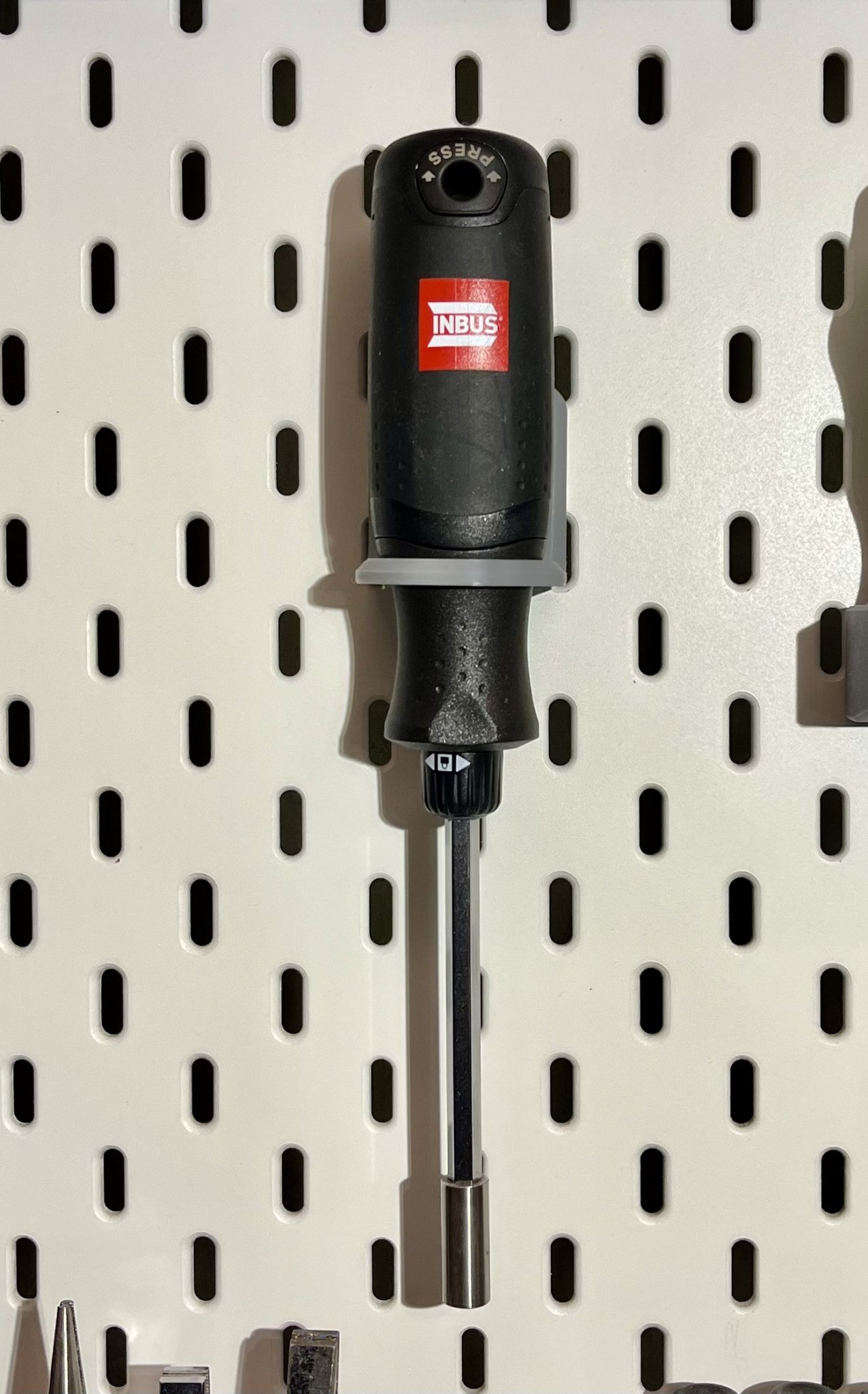 Tiêu đề Giá đỡ lưu lượng Inbus cho Ikea Skadis - T-Clip Tóm tắt