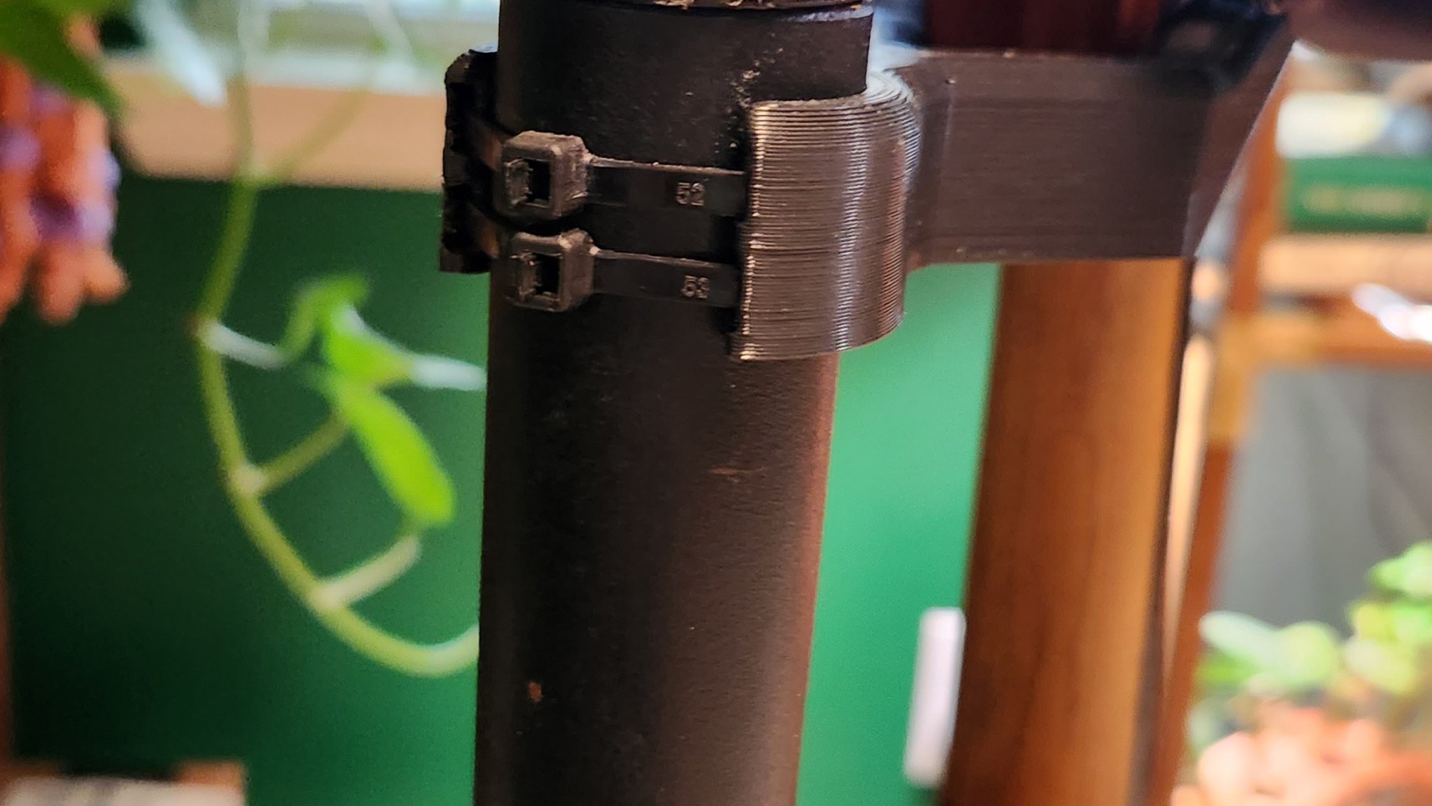 Kẹp Violin Cho Chân Nhạc Cụ Wenger