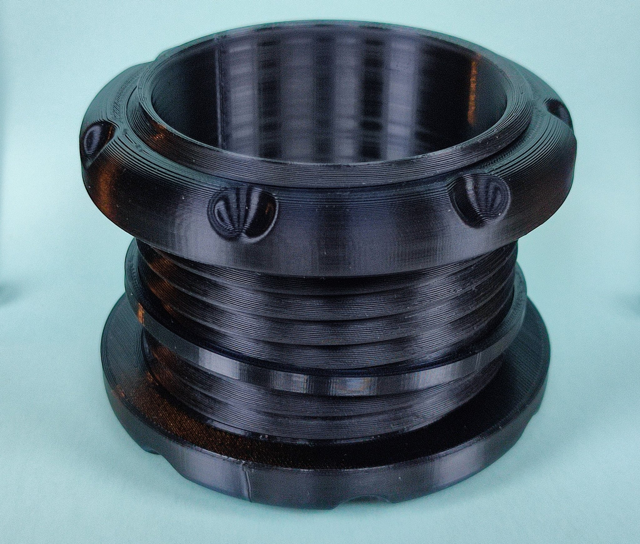 Screw-on tunnel for hamsters, mice or rats