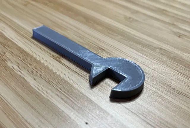 Tiêu đề Cờ lê đồ chơi Tóm tắt Cờ lê đồ chơi đơn giản