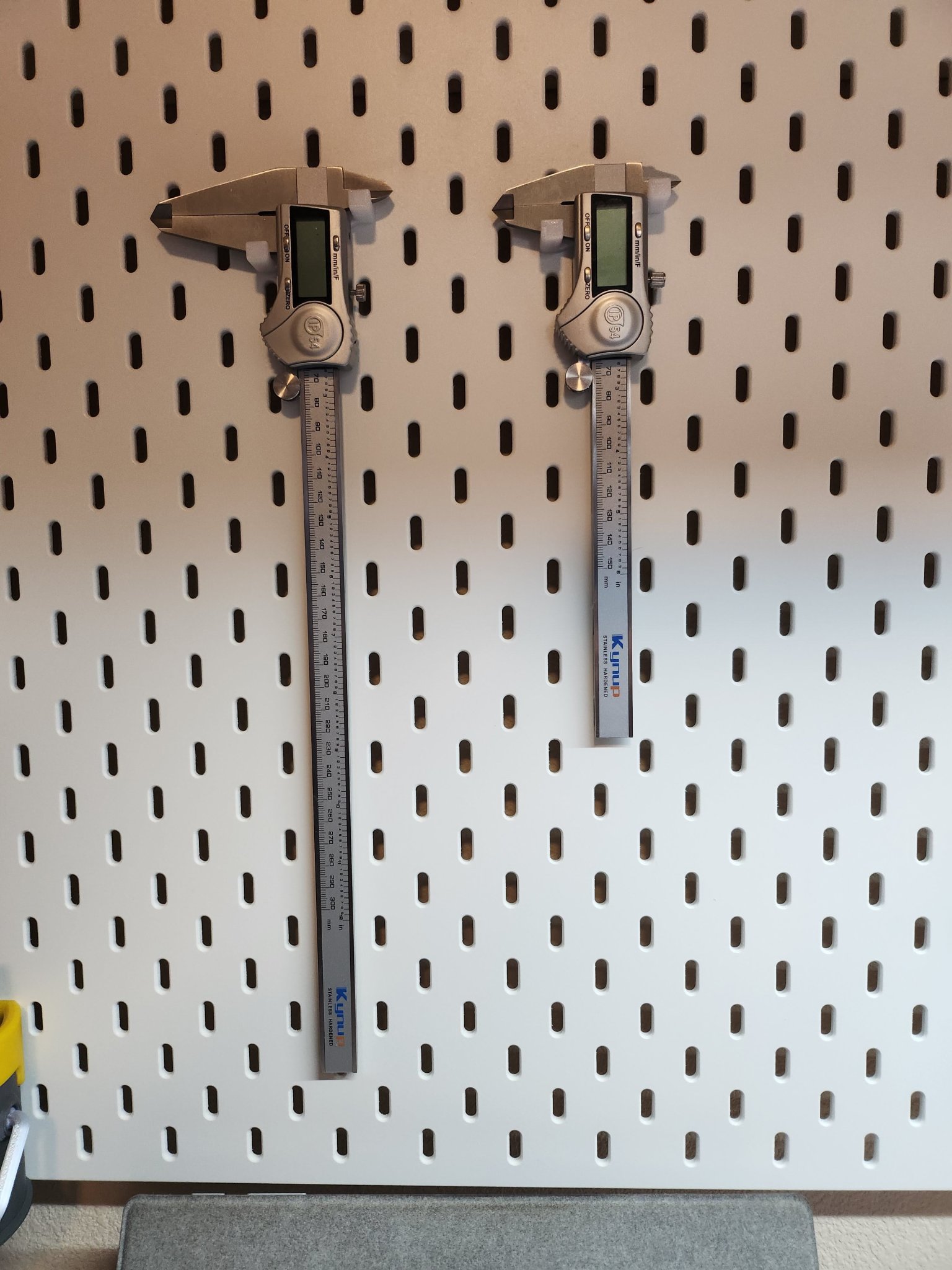 Caliper Holder [Ikea Skadis] for larger (300mm) calipers