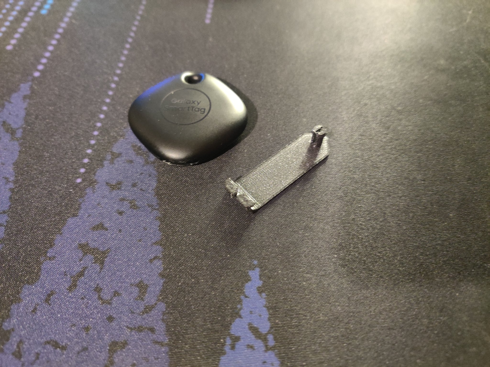 Tiêu đề Kẹp Samsung SmartTag dính Tóm tắt Đây là một clip Smar