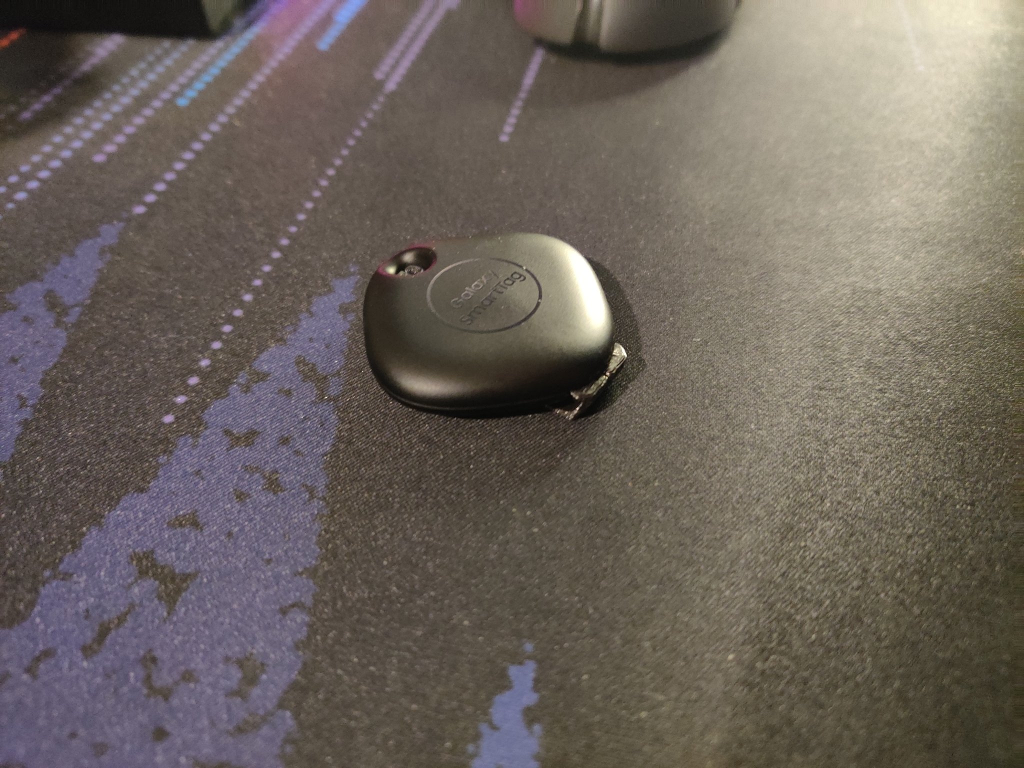 Tiêu đề Kẹp Samsung SmartTag dính Tóm tắt Đây là một clip Smar