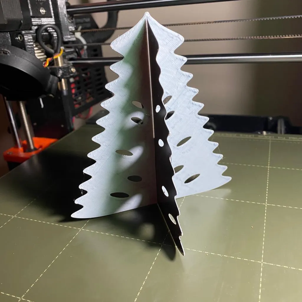 Tiêu đề Câu Đố Cây Thông 2D Tóm tắt Thiết kế ban đầu củ