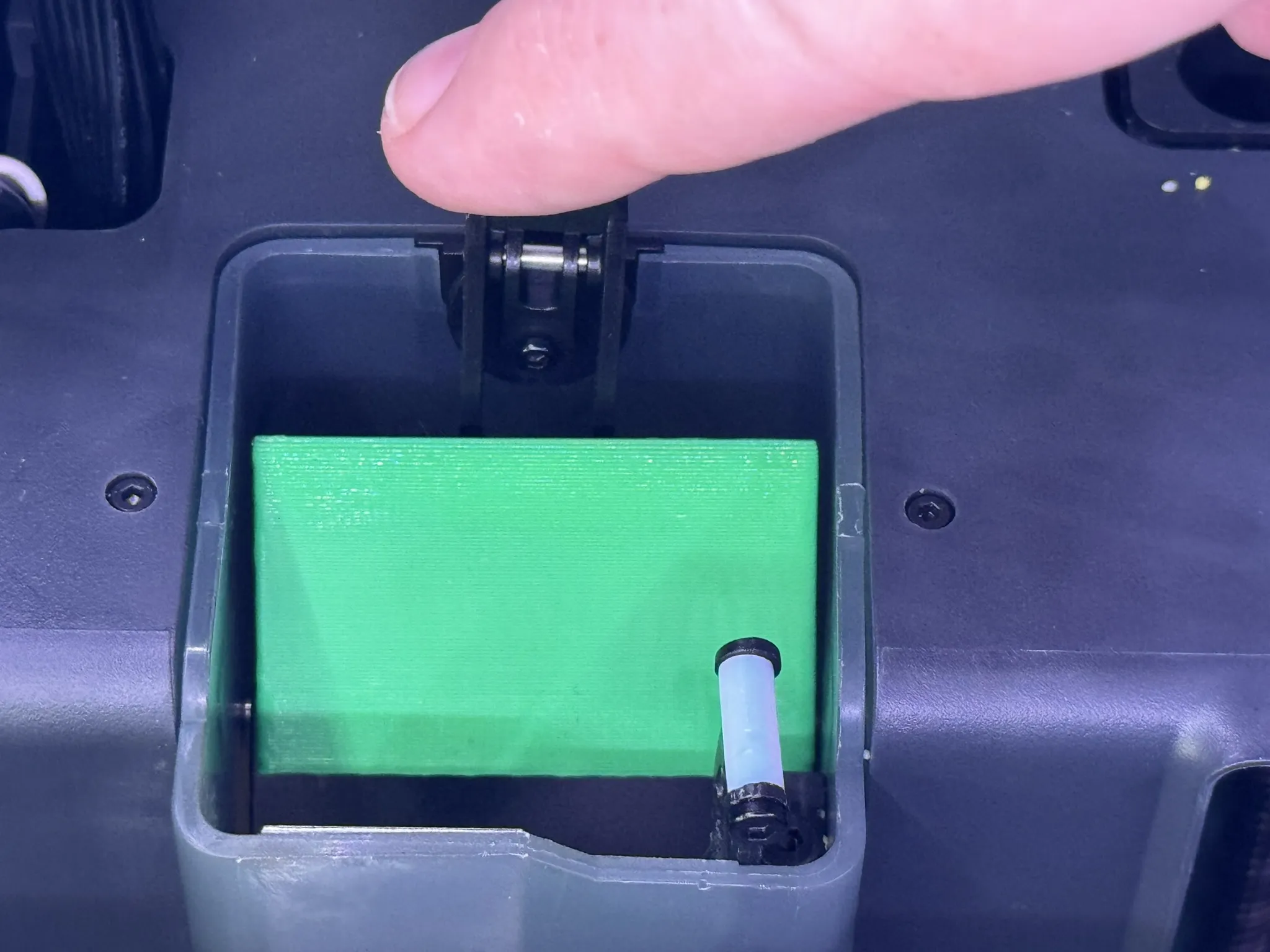 Tiêu đề X1 Carbon Poop Chute Fix Tóm tắt Khắc phục tình trạng t