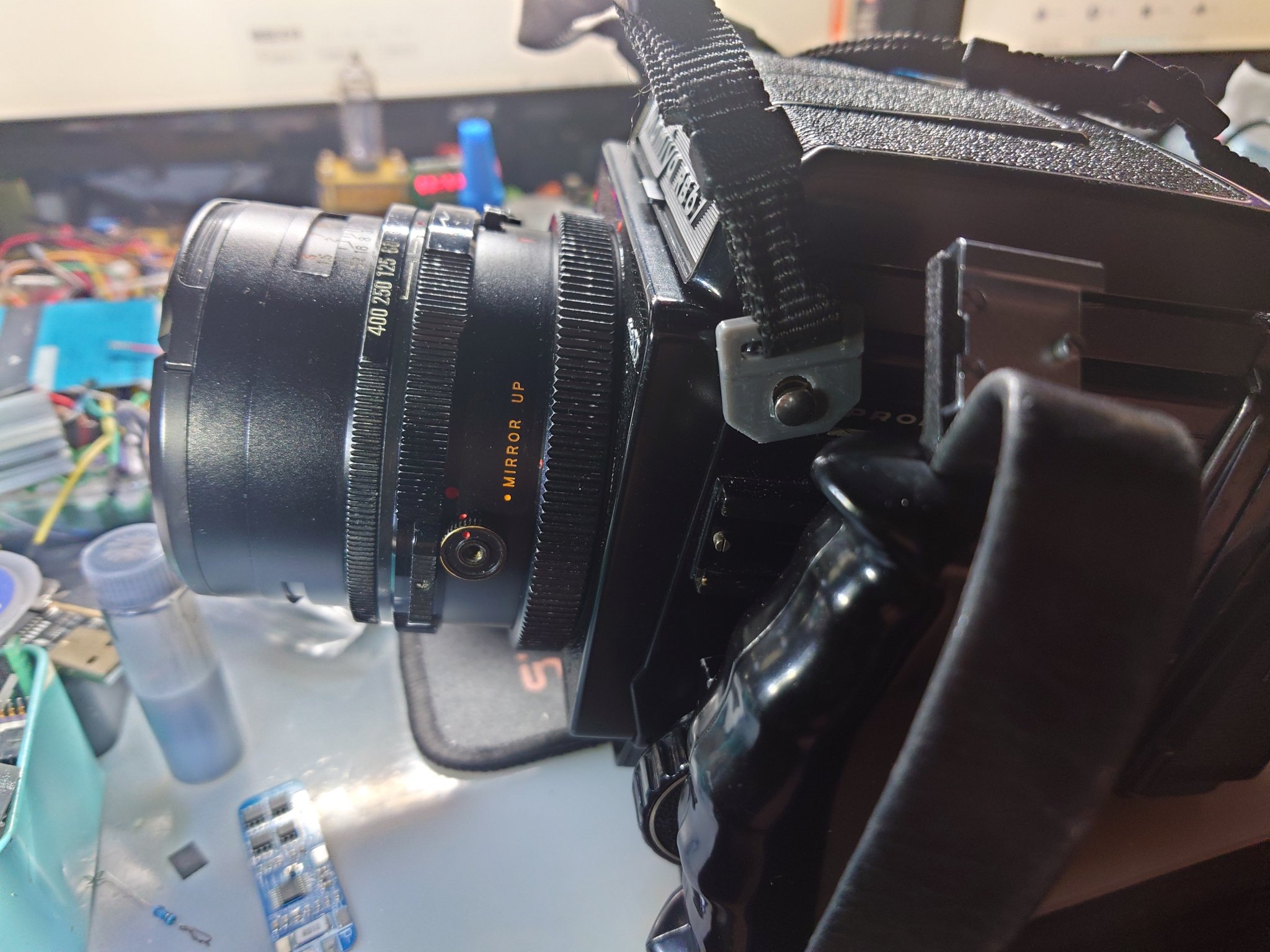 Khóa dây đeo vai Mamiya RB67