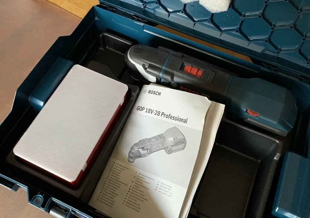 Tiêu đề Hộp đựng phụ kiện Bosch GOP trong L-Boxx Tóm tắt Tôi