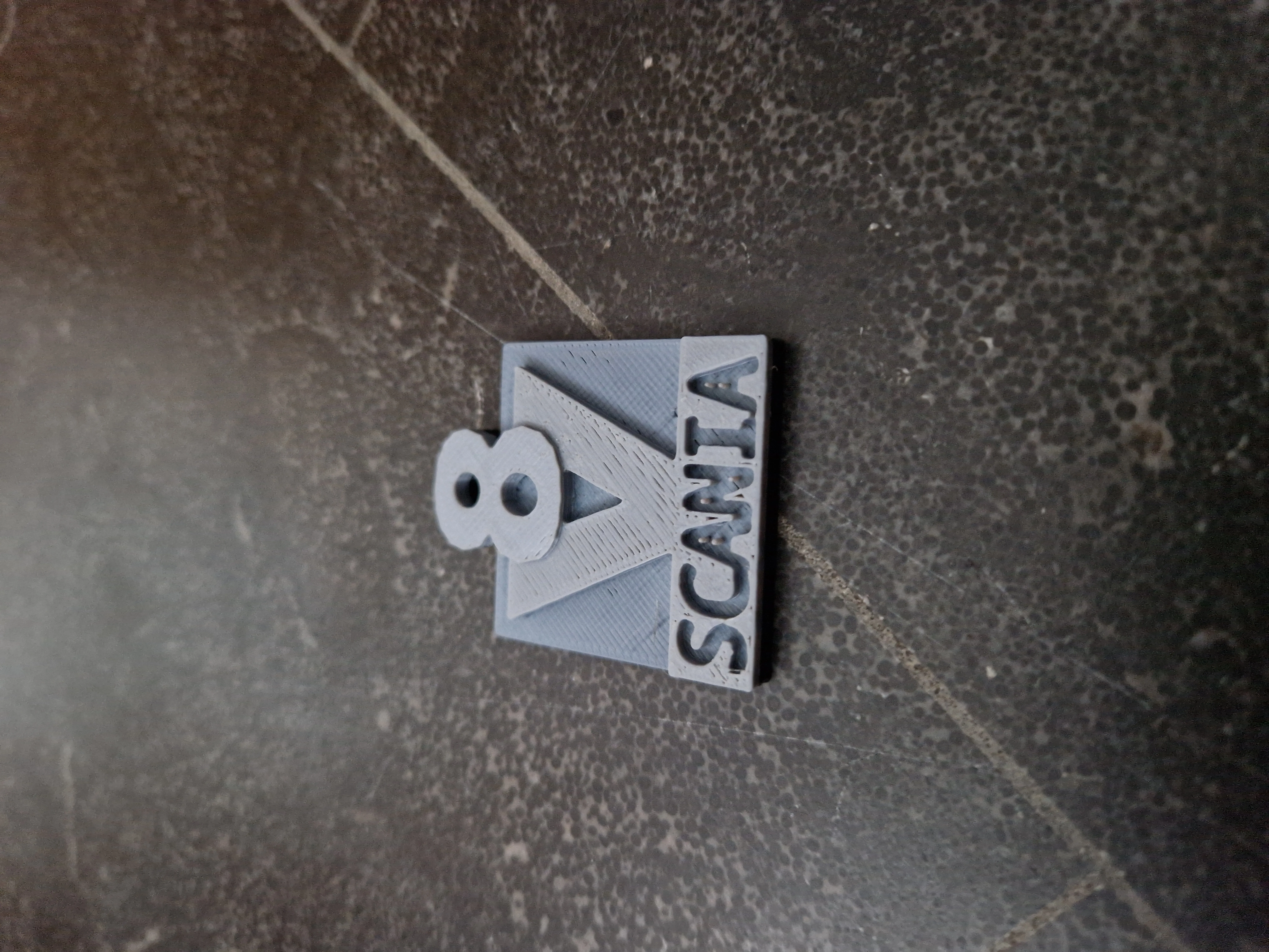 Móc khóa V8 Scania