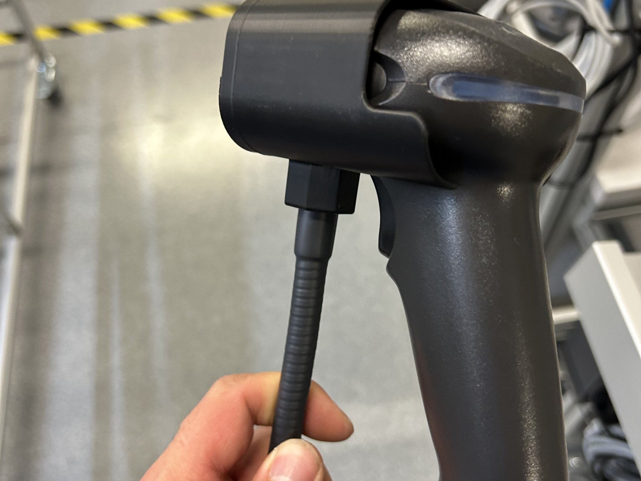 Tiêu đề Giá đỡ máy quét mã vạch cầm tay - Có thể thay thế b