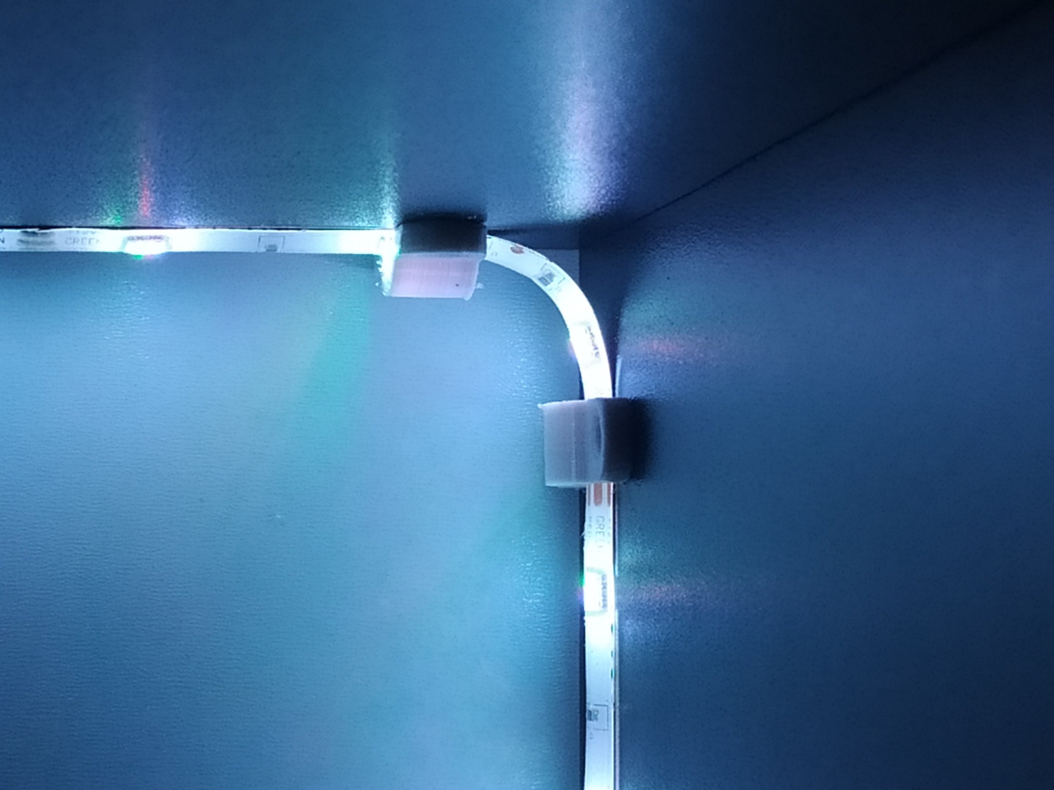 Tiêu đề Kẹp đèn LED giữ Tóm tắt dành cho dây đai led 3X10 m