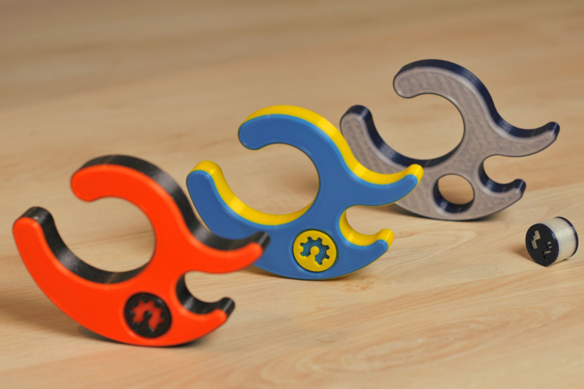 Móc Treo Bàn Điều Chỉnh Được