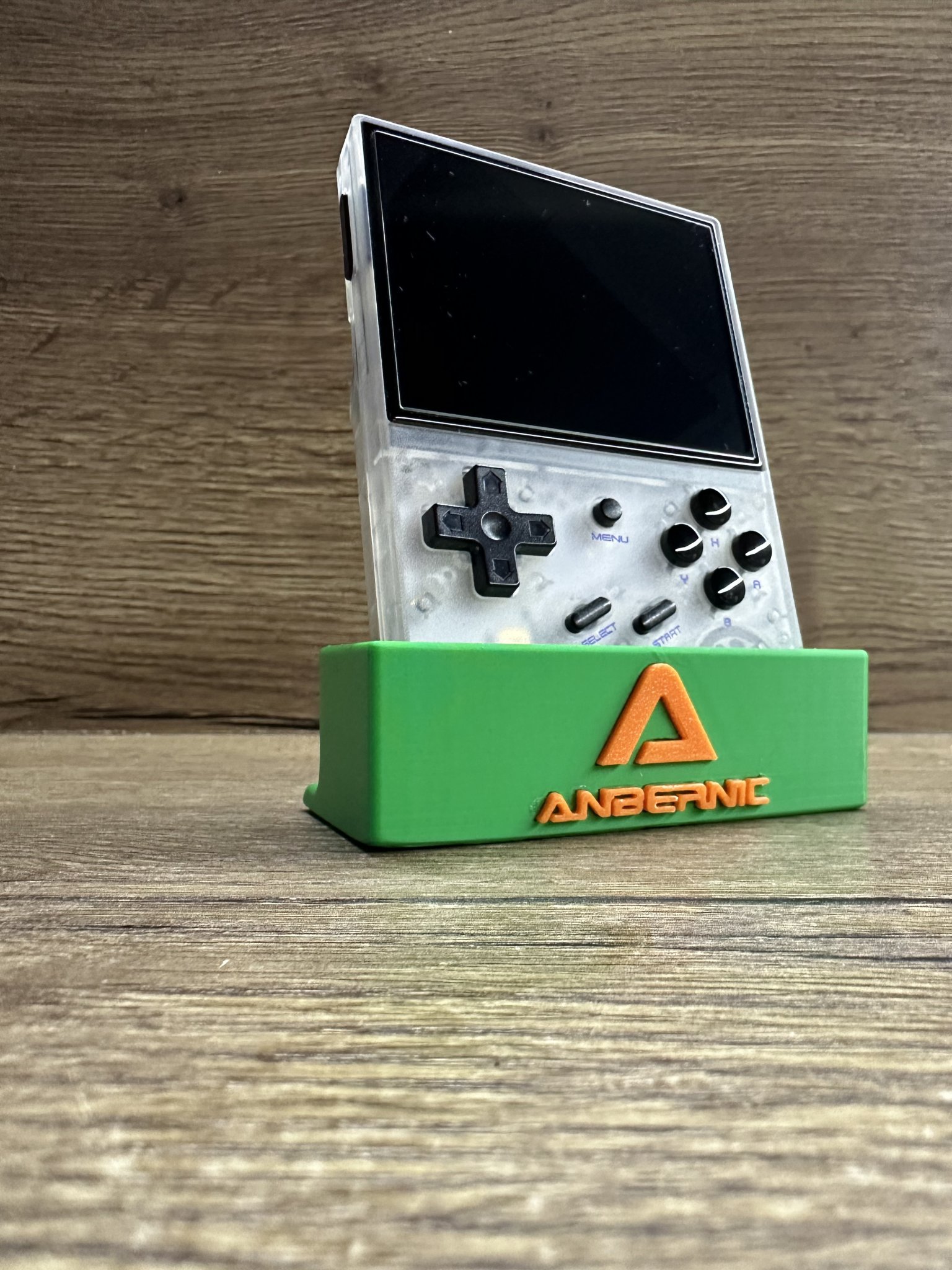 Anbernic rg35xx stand