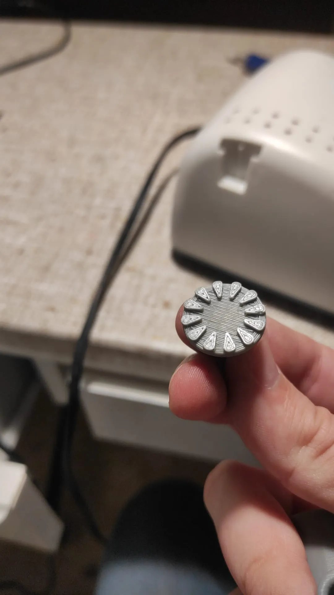 Tiêu đề Giá đỡ trục xoay có thể điều chỉnh cho máy khoan Sae