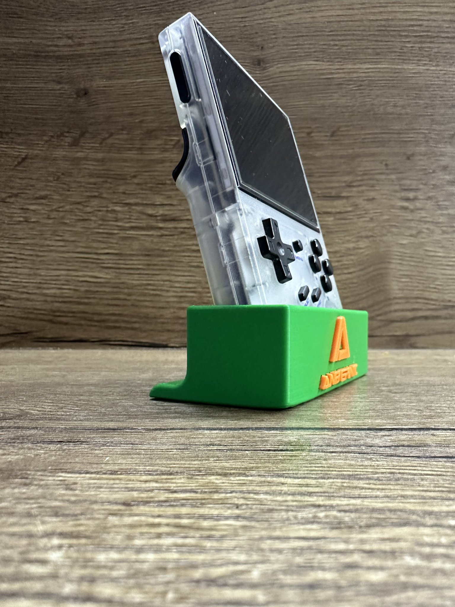 Anbernic rg35xx stand