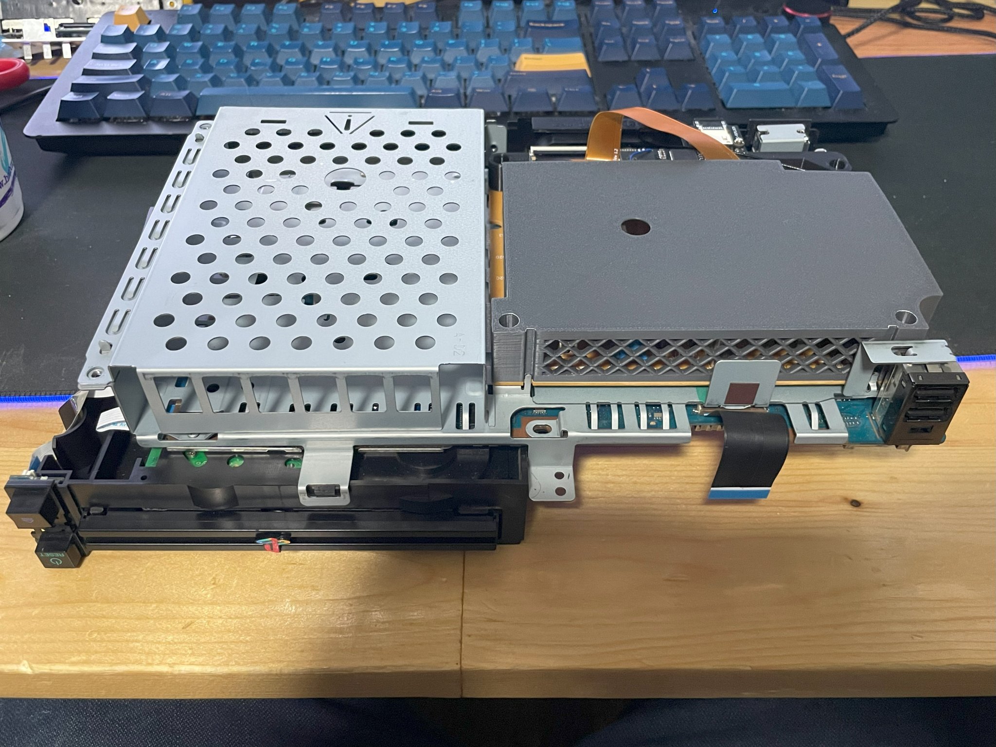 Tiêu đề PS2 Fat SCPH-5000x Retro GEM PSU Shield Tóm tắt Một tấm ch