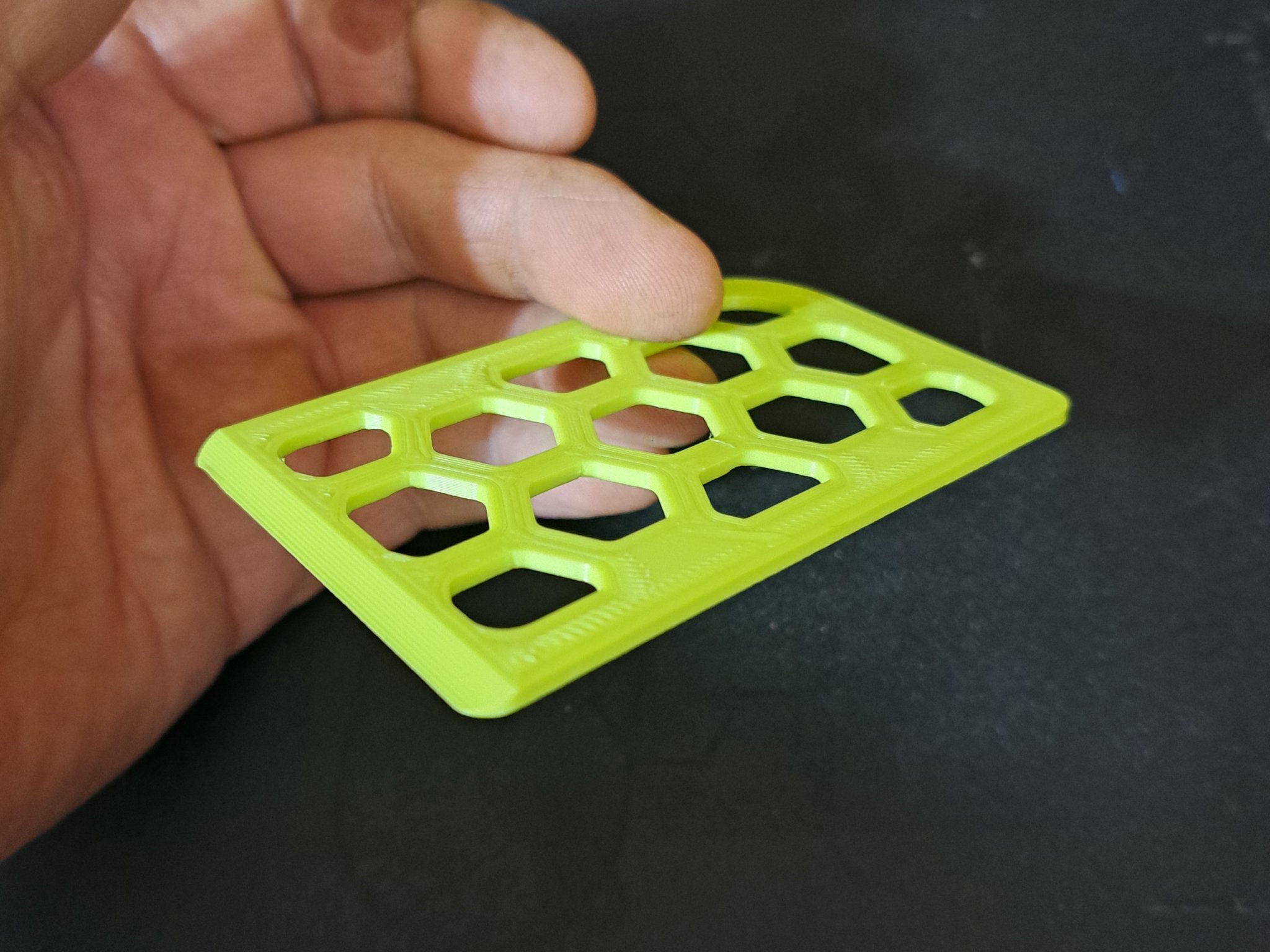 Tiêu đề Dụng cụ cạo ví Tóm tắt Dụng cụ cạo kính chắn g