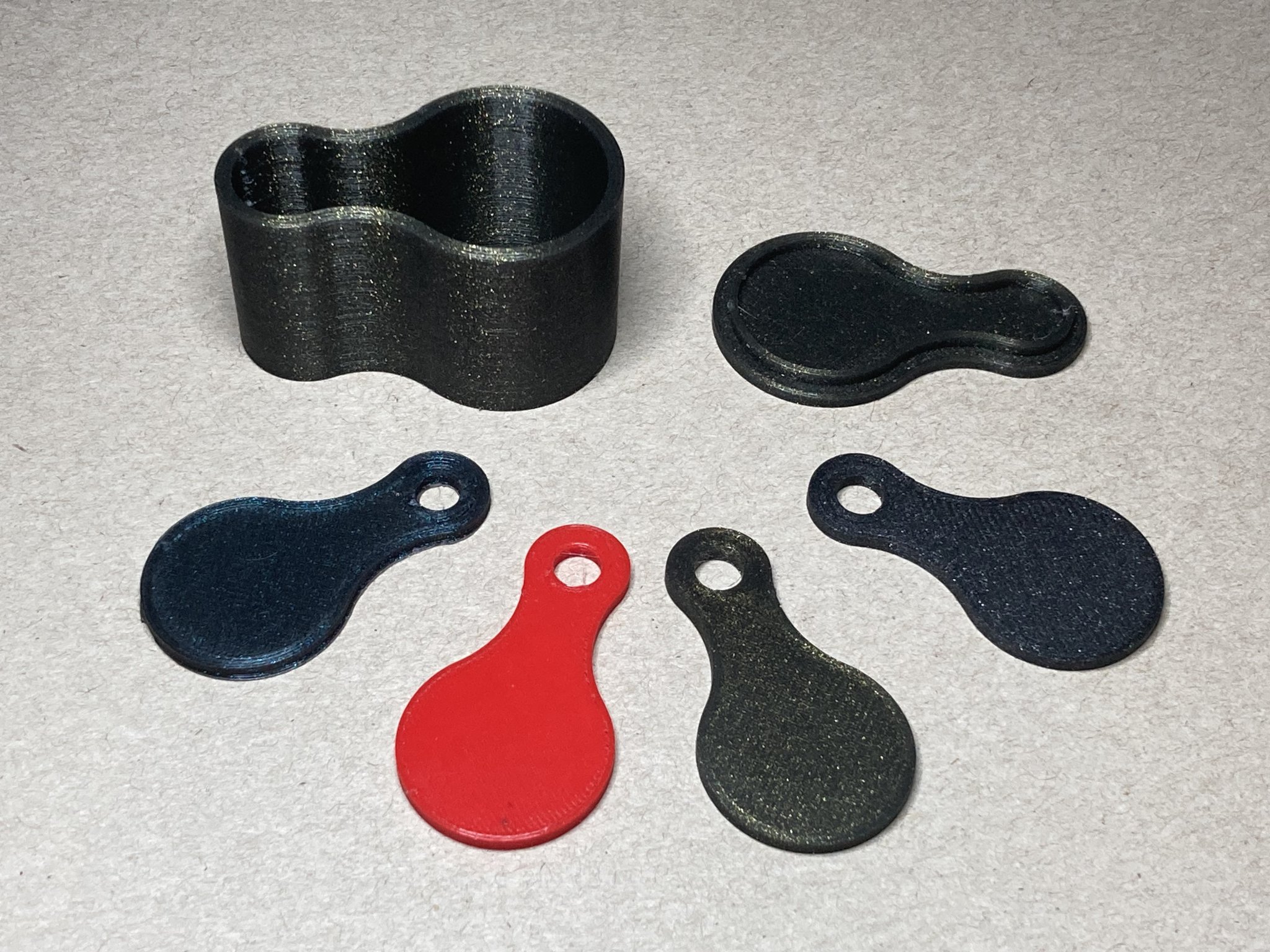 Tiêu đề Đồng xu giỏ hàng đơn giản có hộp đựng Tóm tắt