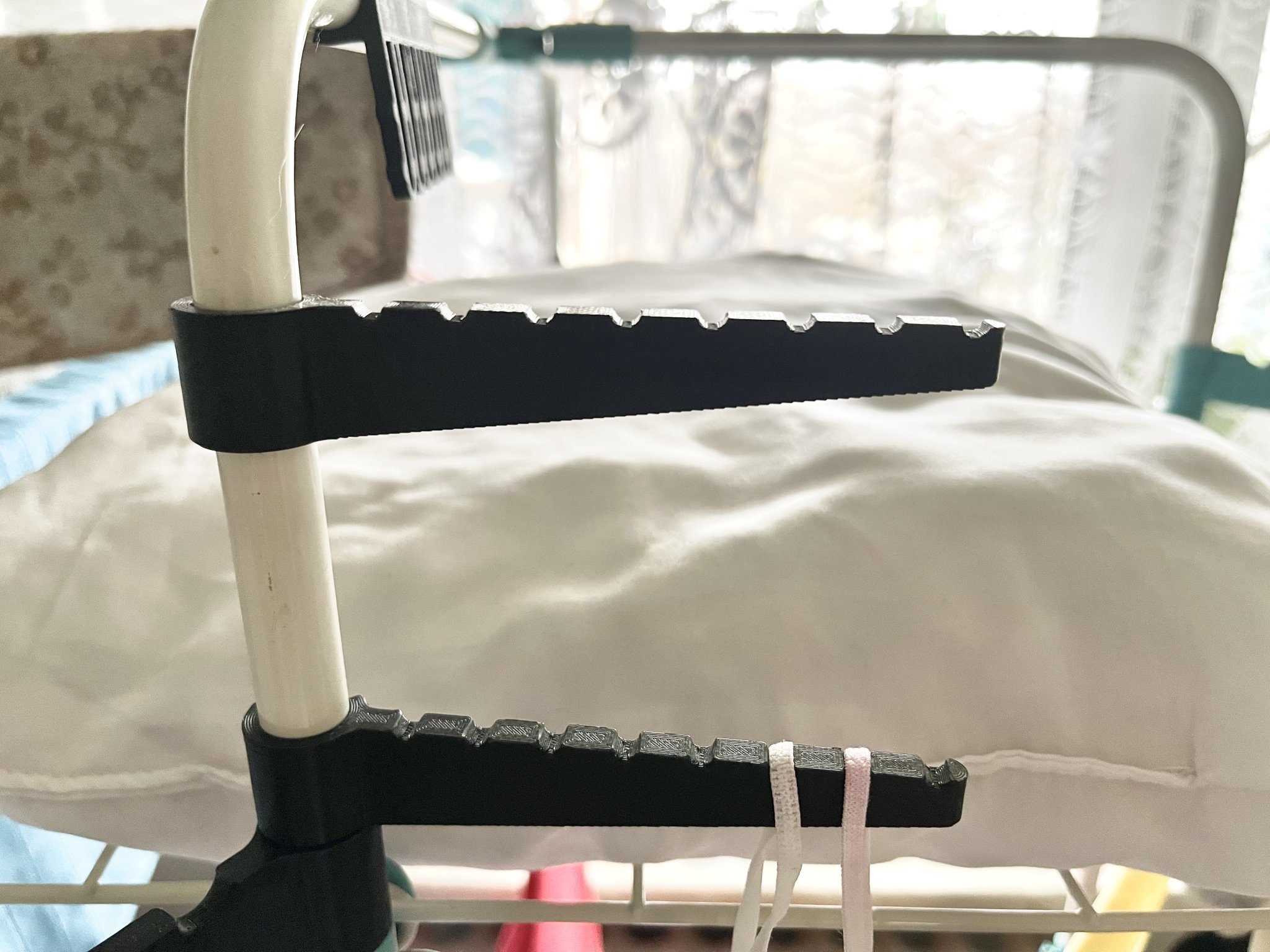 Tiêu đề Móc treo giá phơi - hoàn hảo cho khẩu trang phòng chống